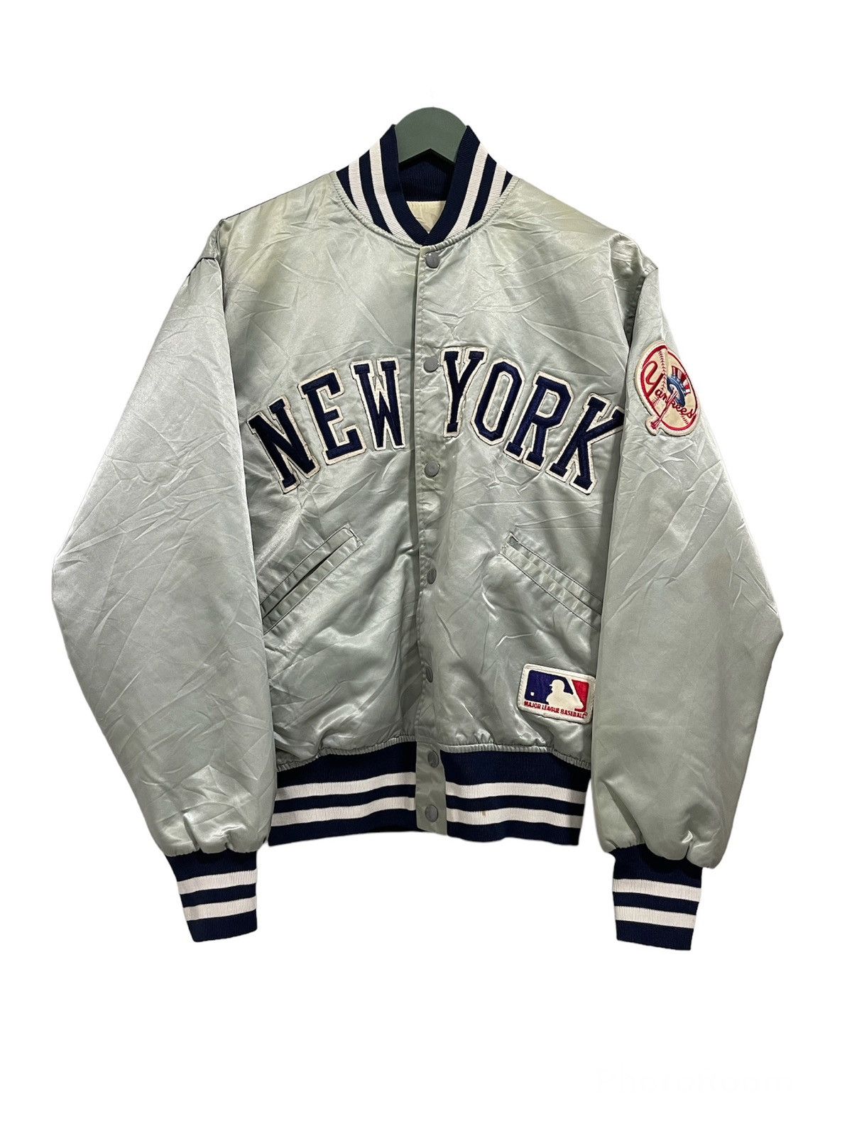 MLB VINTAGE YANKEES NEW YORK MLB SATIN VARSITY DISTRESSED JACKET Size US M / EU 48-50 / 2 - 1 Thumbnail