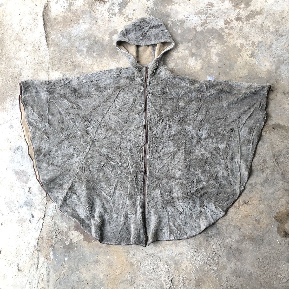 Designer × Japanese Brand Jane More faux fur pancho with hoodie Size US M / EU 48-50 / 2 - 10 Thumbnail
