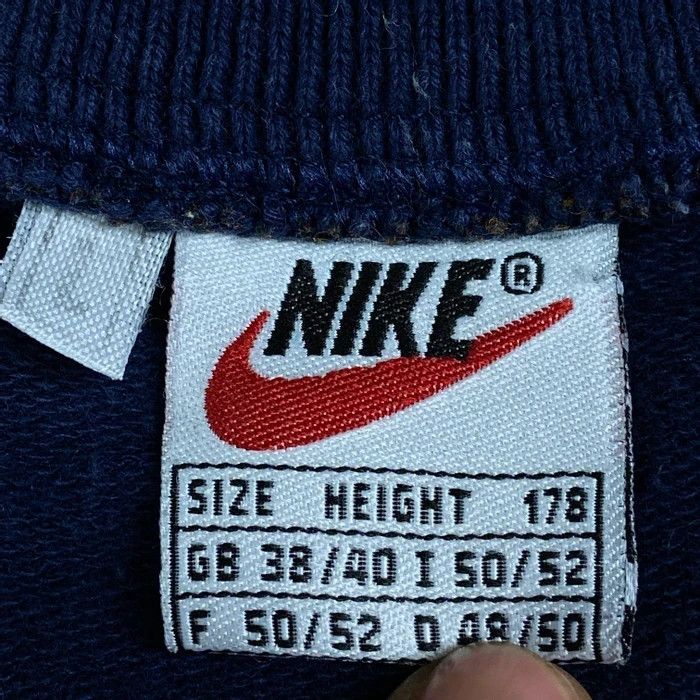 Nike Mens Vintage T Shirt Nike Size L V Neck Size US L / EU 52-54 / 3 - 5 Thumbnail