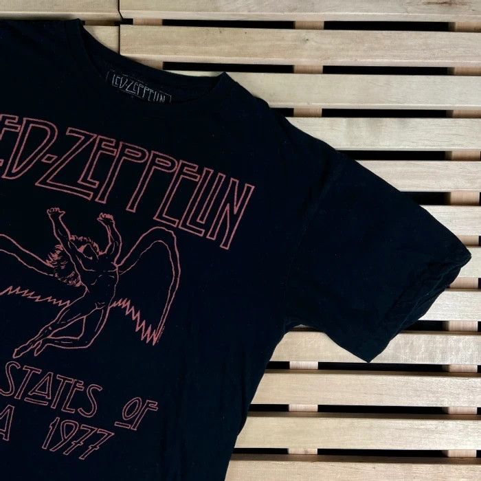 Band Tees × Vintage Mens Vintage T Shirt Led Zeppelin Size XL Size US L / EU 52-54 / 3 - 2 Thumbnail