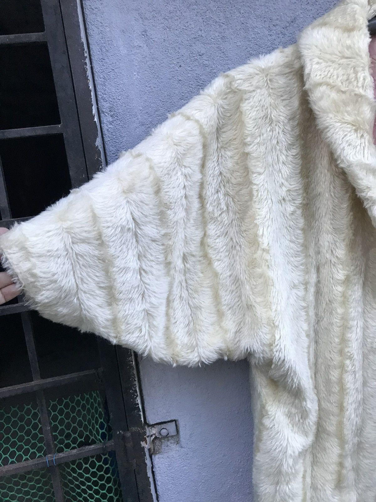 Japanese Brand × Vintage Very Rare Hairy coat and luxury style cardigan Size US L / EU 52-54 / 3 - 6 Thumbnail