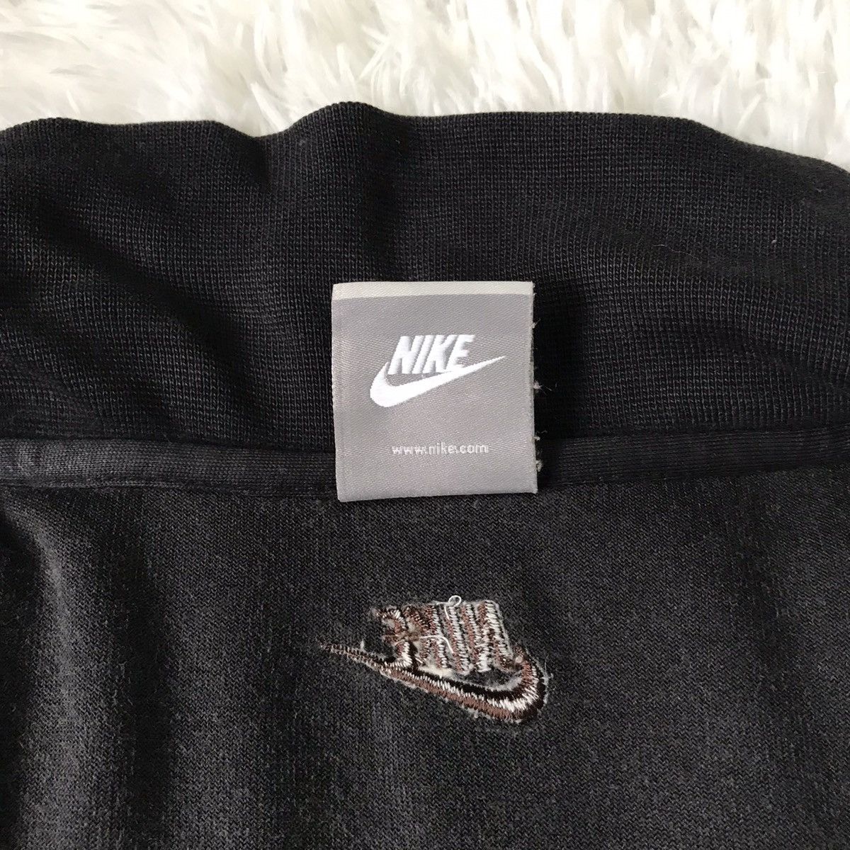 Nike Vtg Nike Embroidered NIKE Sweater Zipper Jacket Size US M / EU 48-50 / 2 - 18 Thumbnail