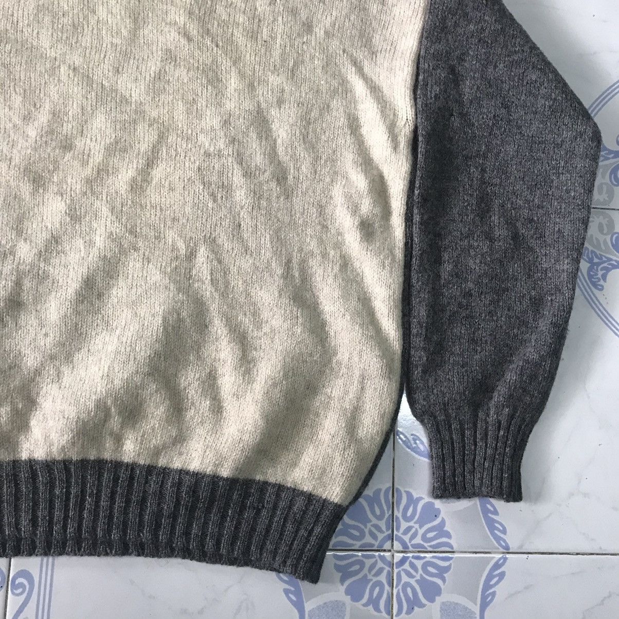 United Colors Of Benetton Pure Shetland New Wool Knitwear Jumper Made in Italy Size US L / EU 52-54 / 3 - 9 Thumbnail