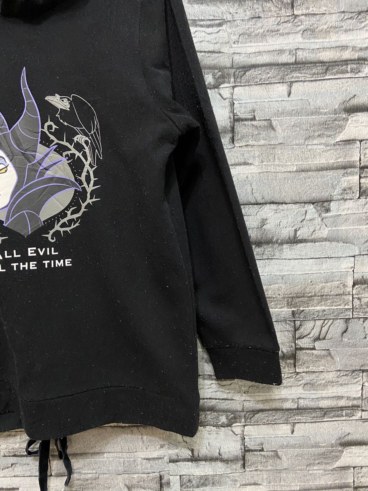 Disney Maleficent hoodie big cartoon logo Size L / US 10 / IT 46 - 6 Thumbnail