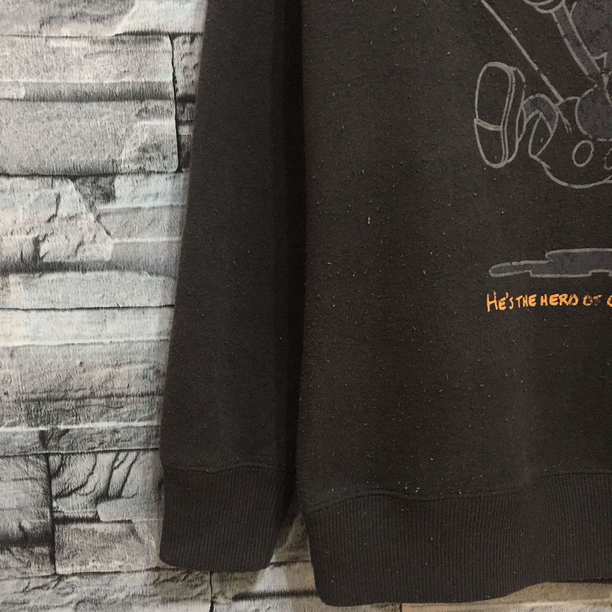 Disney Mickey Mouse sweatshirt big logo cartoon L fit M Size US M / EU 48-50 / 2 - 5 Thumbnail