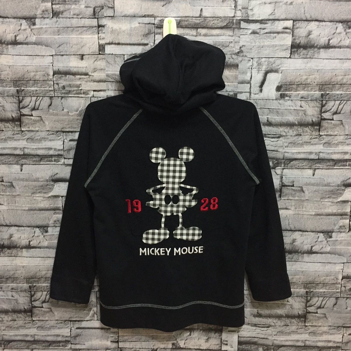 Mickey Mouse Vintage Mickey Mouse hoodie big logo embroidered Size L / US 10 / IT 46 - 2 Thumbnail