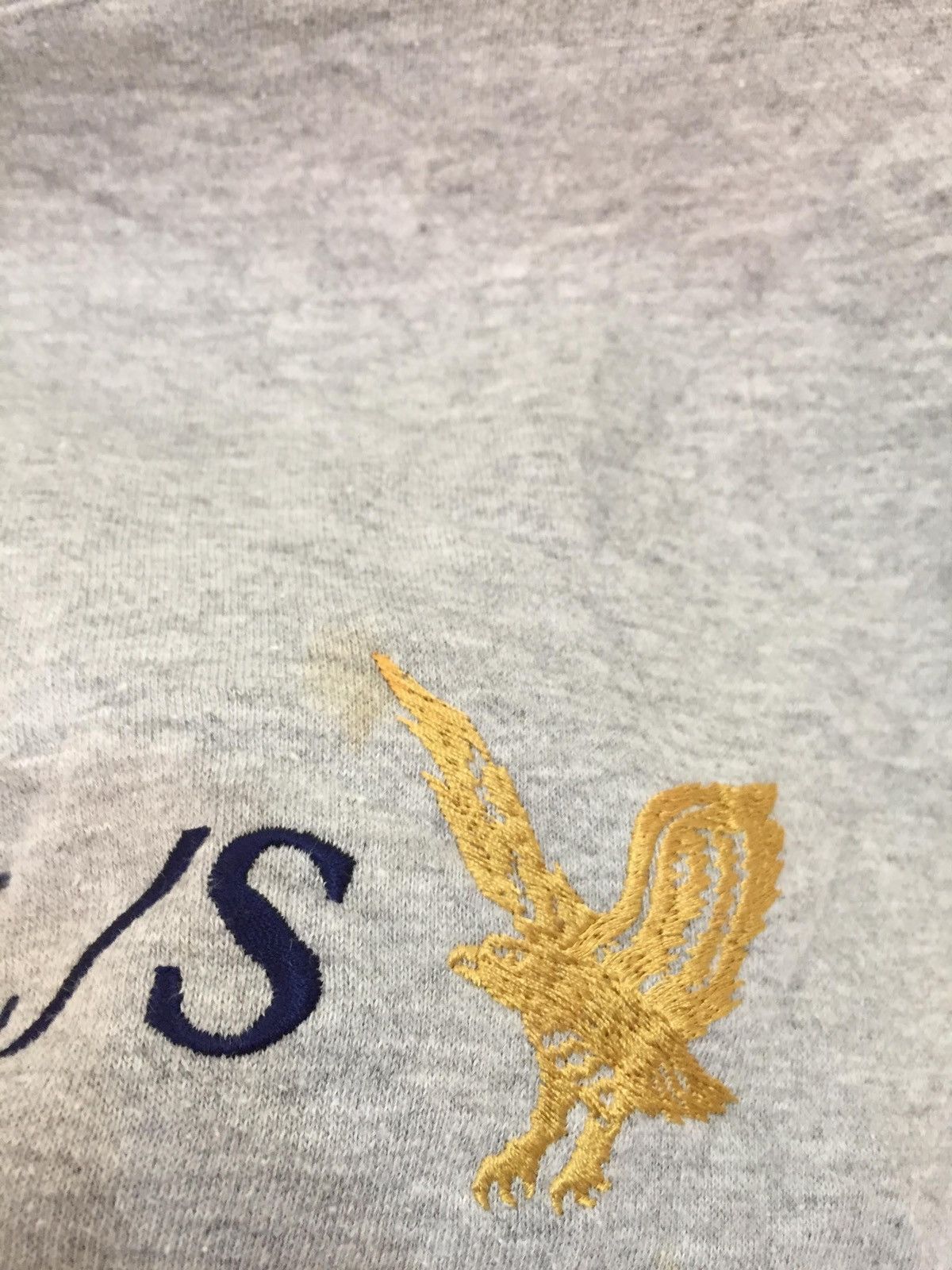 Lyle & Scott Vintage LYLE & SCOTT sweatshirt embroidered design Size US M / EU 48-50 / 2 - 5 Thumbnail