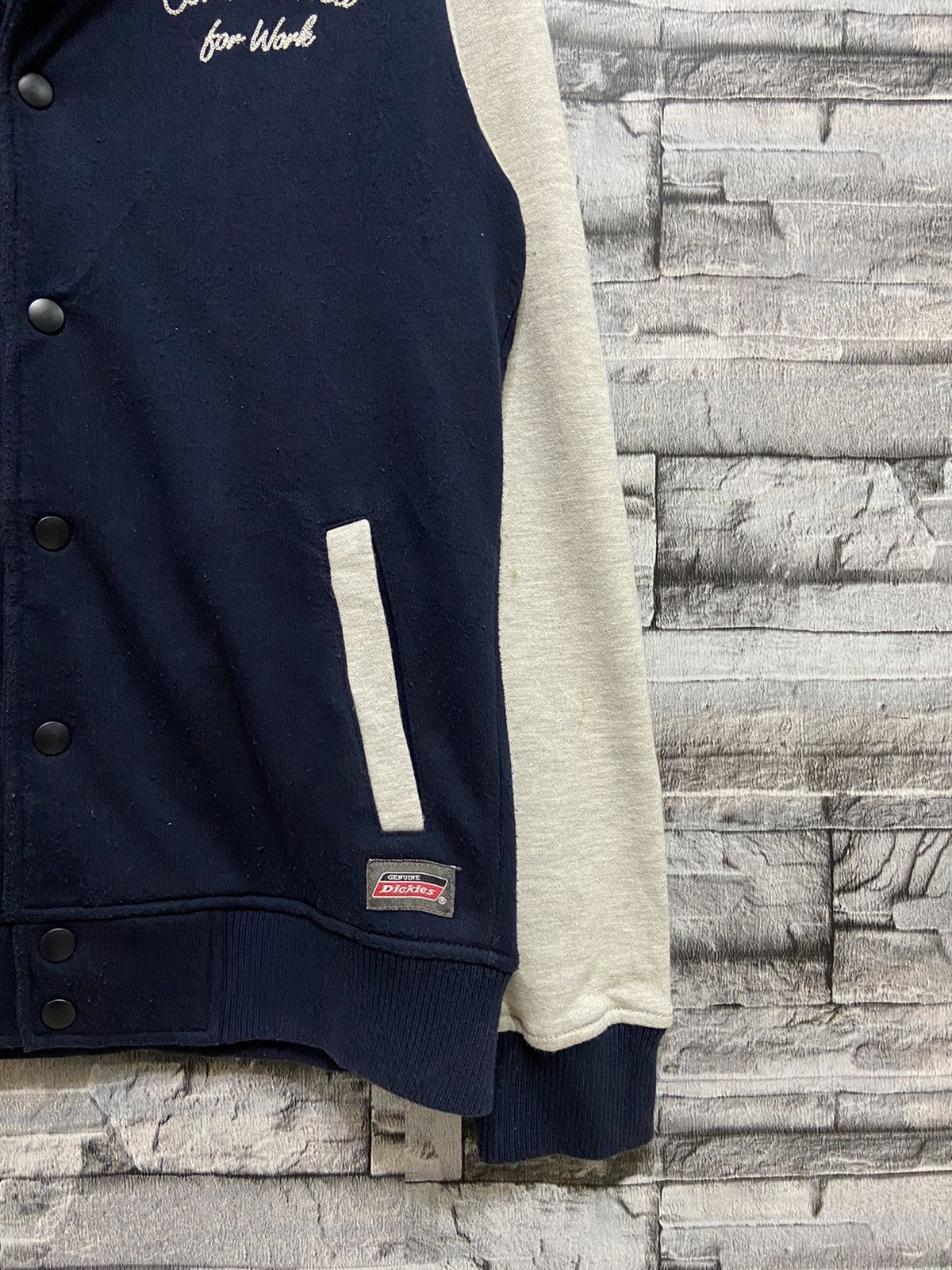 Dickies Dickies Varsity sweatshirt button work embroidered size M Size US M / EU 48-50 / 2 - 6 Thumbnail