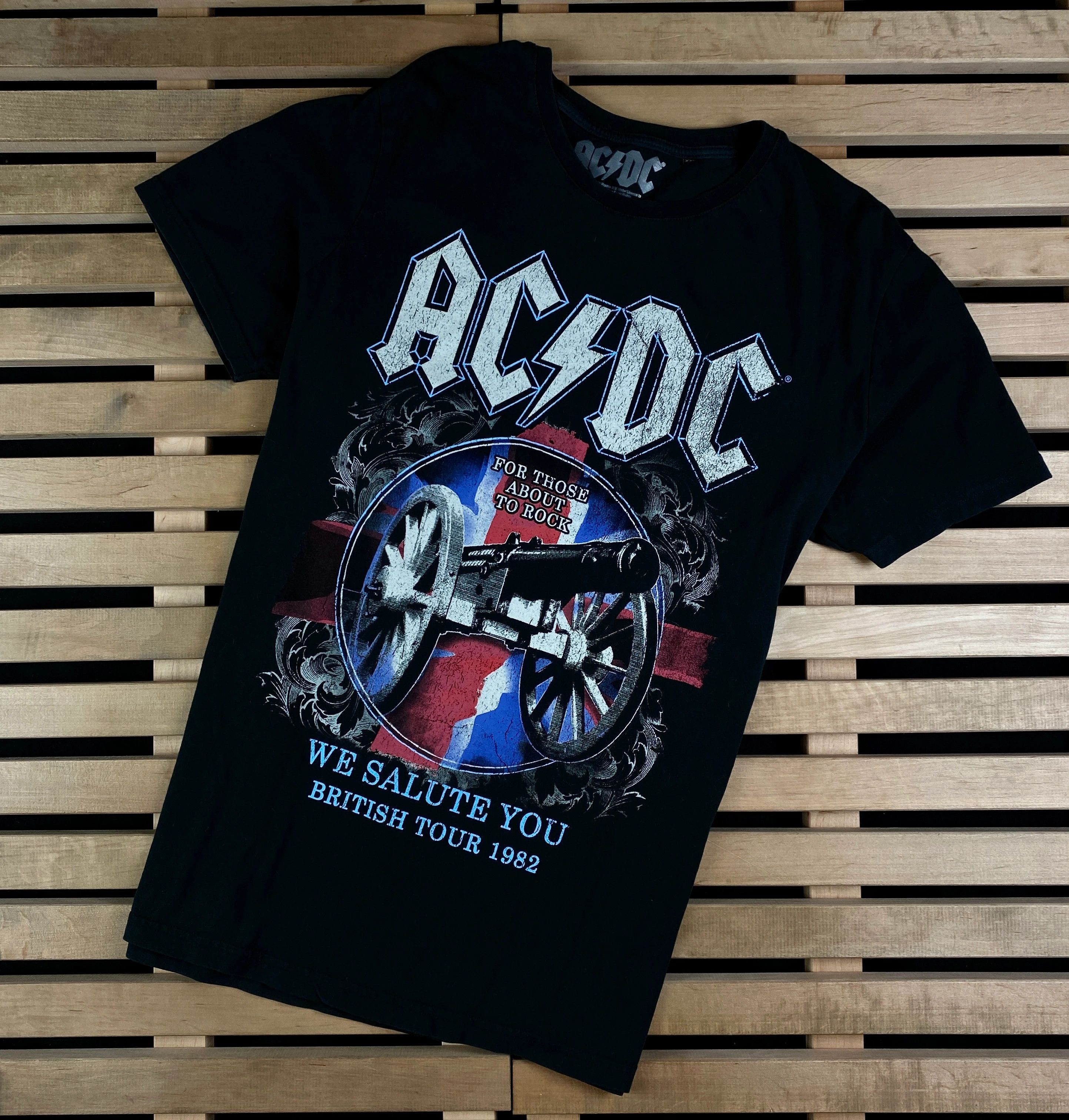 AC/DC × Band Tees × Vintage Mens Vintage T Shirt AC/DC ACDC Size XXL Size US XXL / EU 58 / 5 - 1 Thumbnail