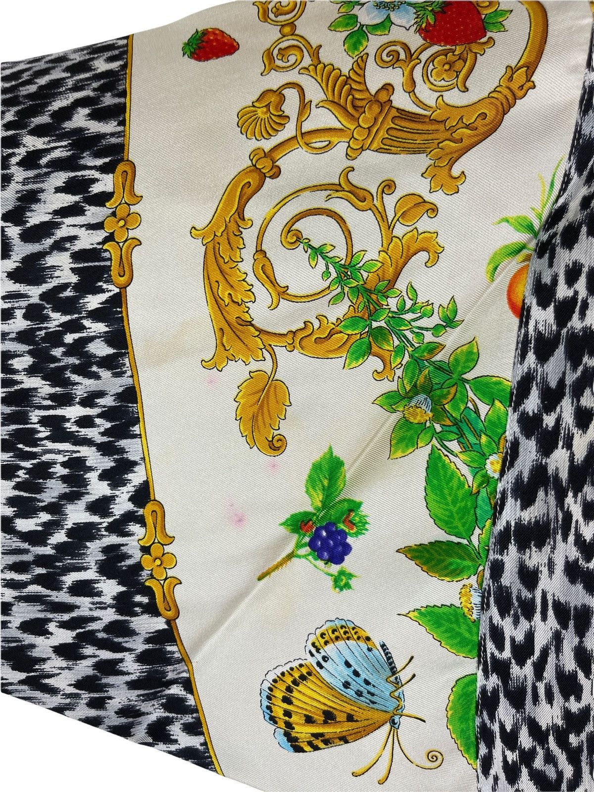 Versace Versace silk shirt butterfly vintage Size US M / EU 48-50 / 2 - 8 Thumbnail