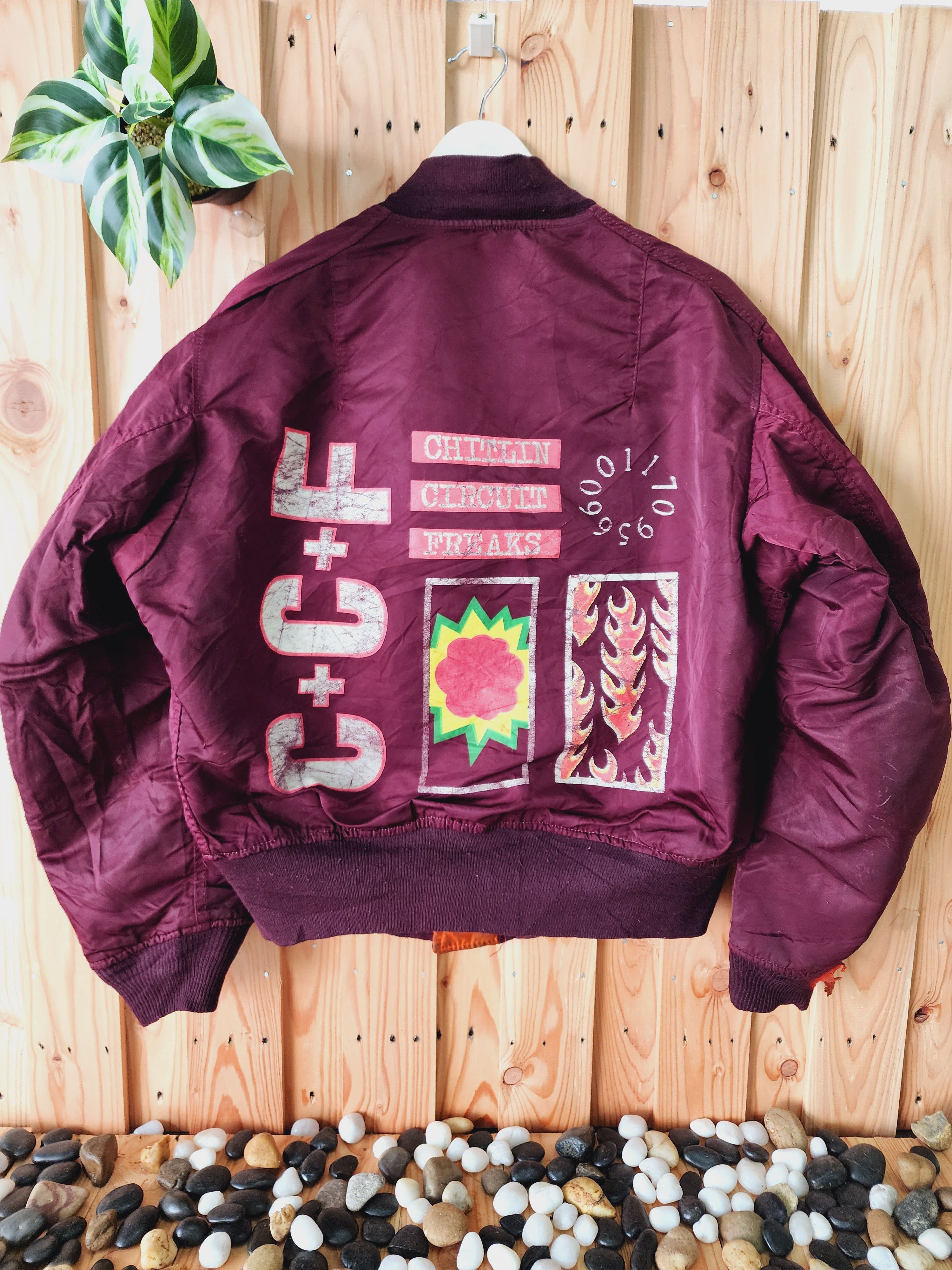 BAIT×MARVEL×ALPHA INDUSTRIES コラボ MA-1 BAIT Links with Alpha Industries for Stunning 'Venom' MA-1
