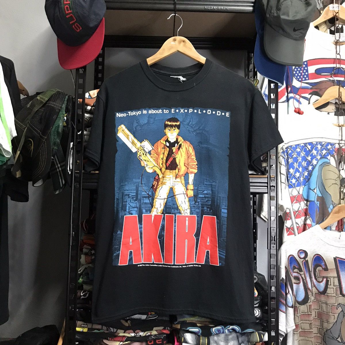 Vintage Akira vintage Size US M / EU 48-50 / 2 - 1 Thumbnail