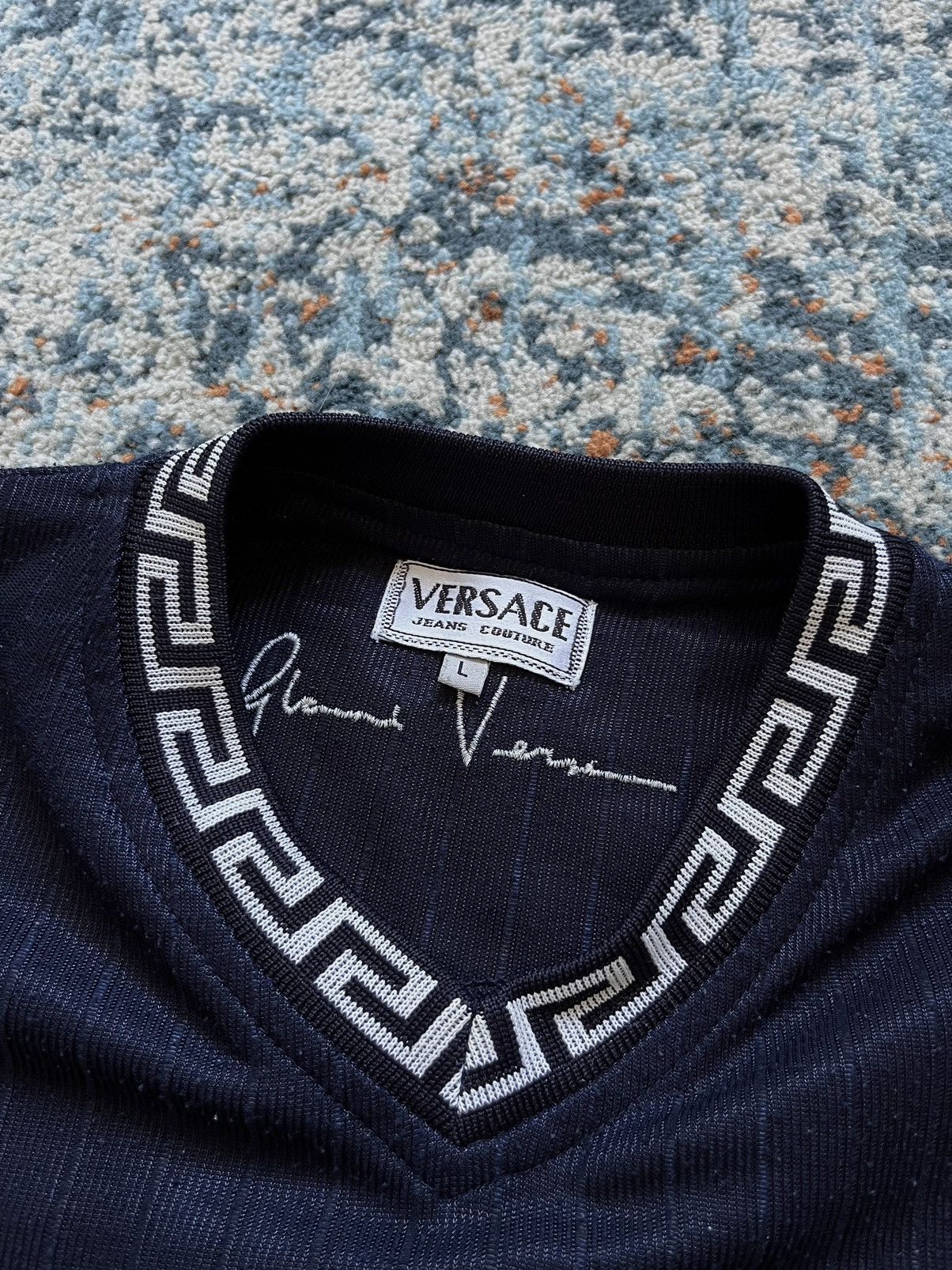 Versace × Versace Jeans Couture × Vintage Vintage Versace Jeans Couture Longsleeve Size US L / EU 52-54 / 3 - 3 Thumbnail