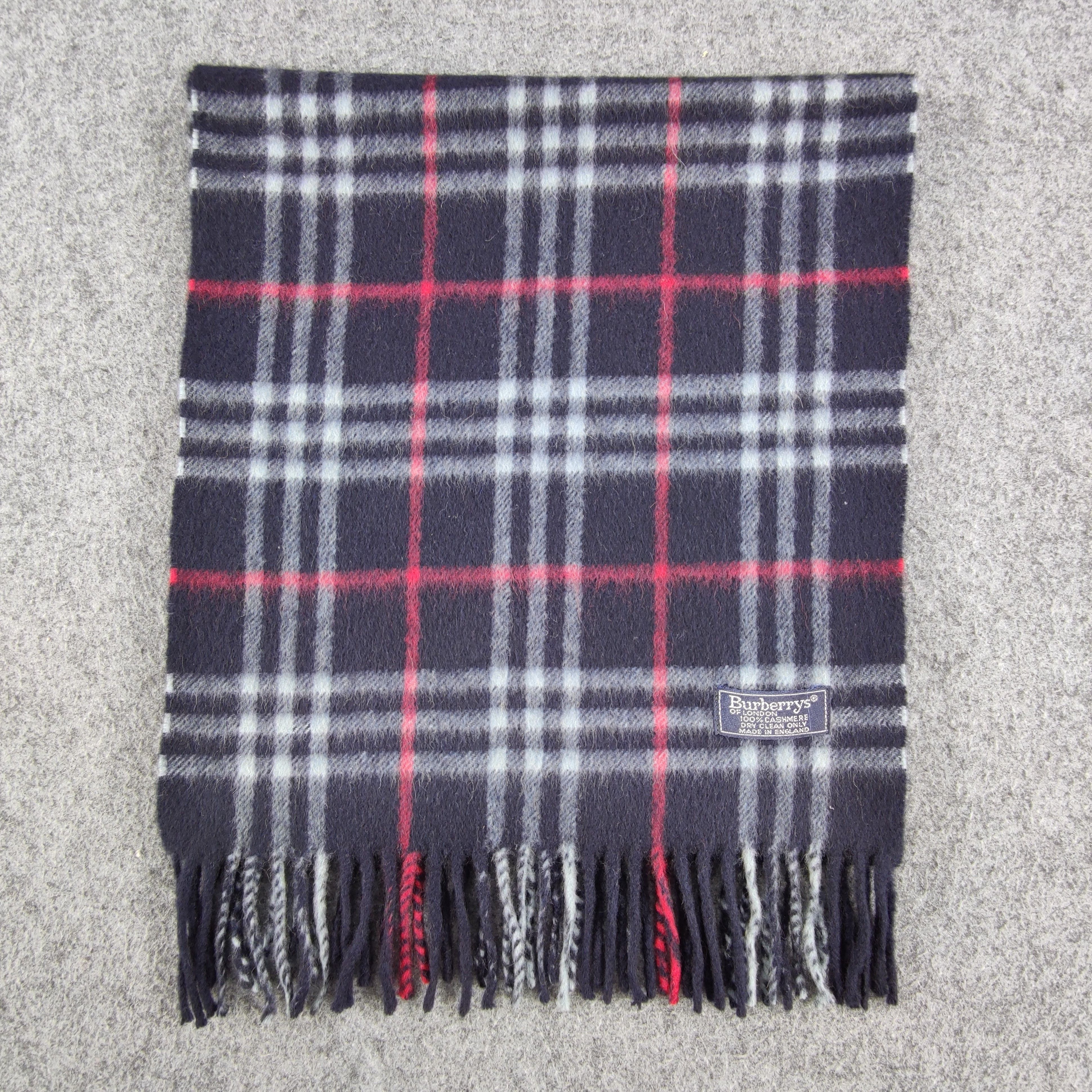 Burberry Burberry Nova Check Scarf/Muffler/Cashmere S179 Size ONE SIZE - 2 Thumbnail