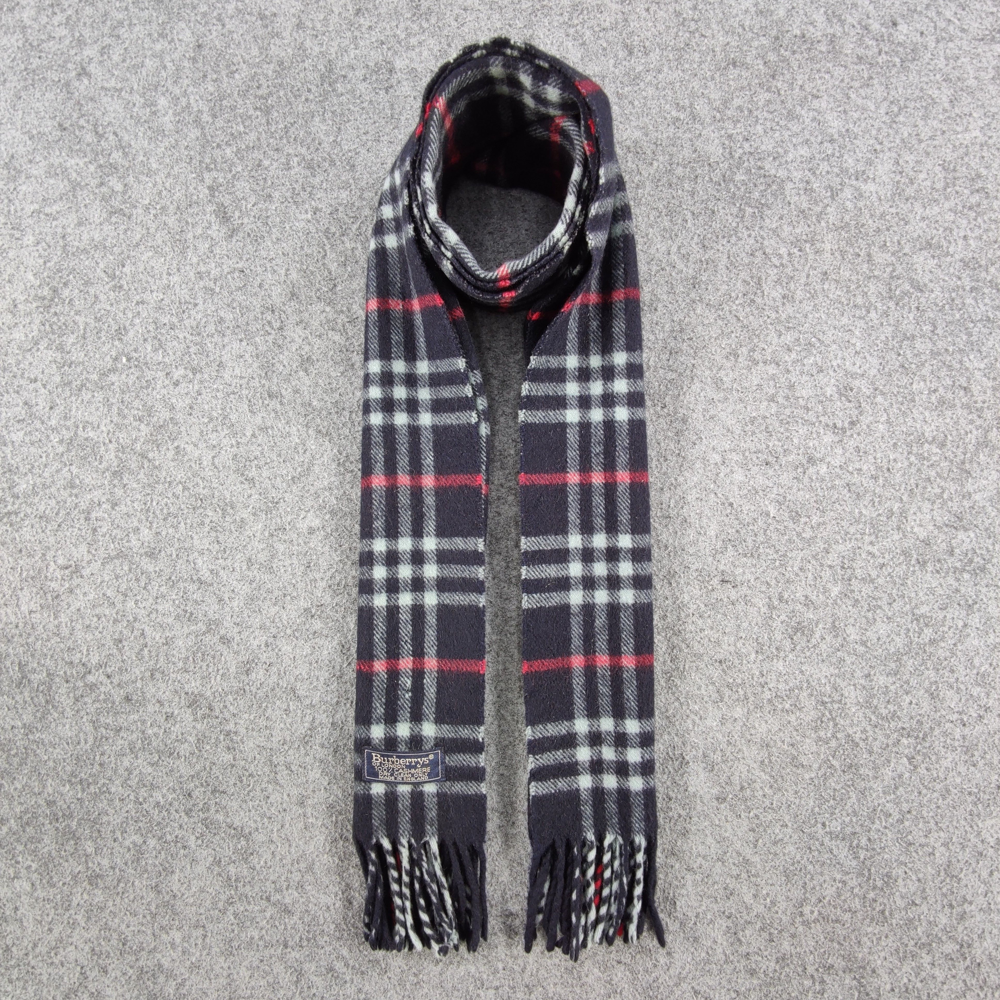 Burberry Burberry Nova Check Scarf/Muffler/Cashmere S177 Size ONE SIZE - 1 Thumbnail