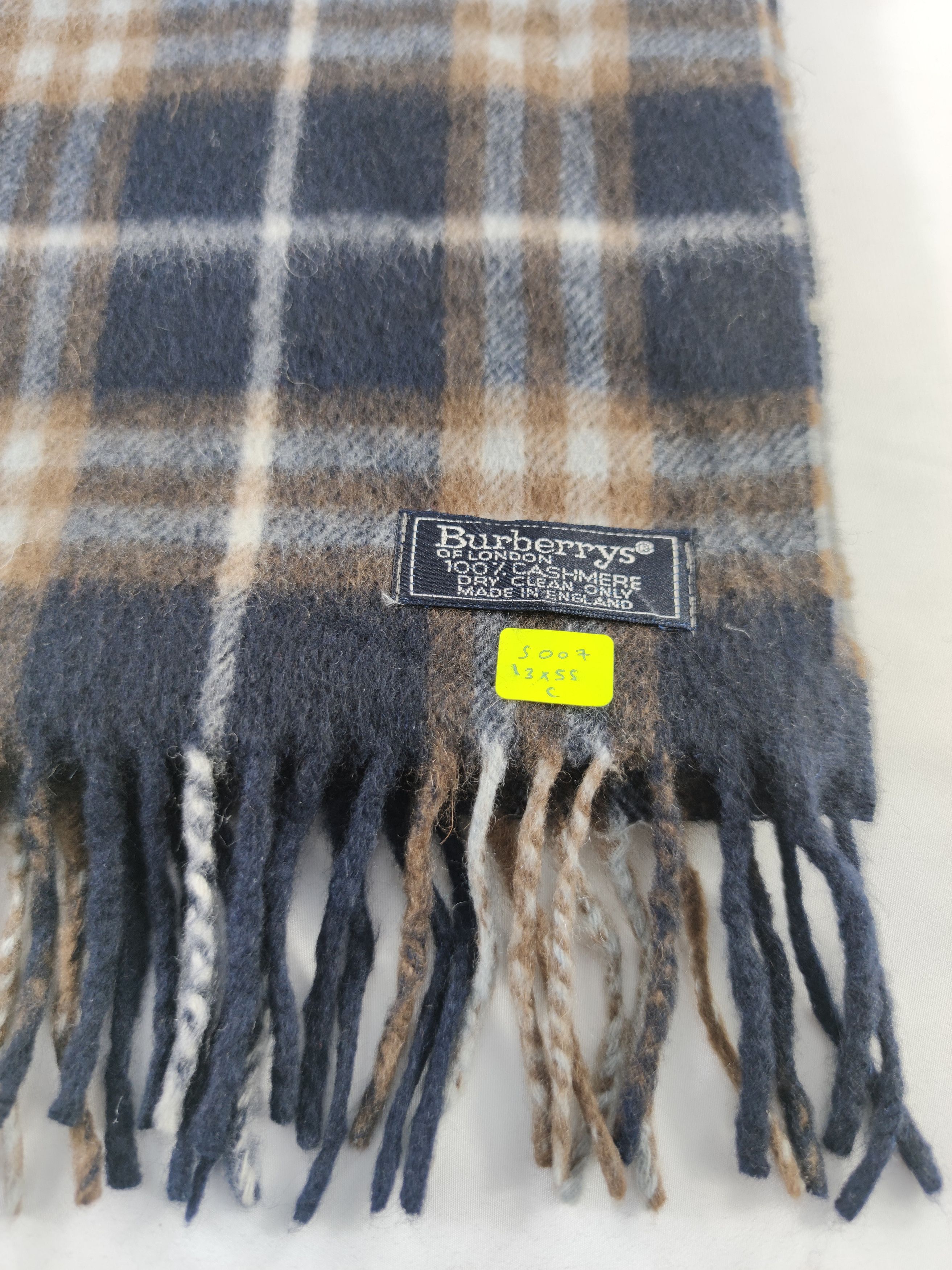 Burberry Burberry Scarf/Muffler/Cashmere S007 Size ONE SIZE - 4 Thumbnail