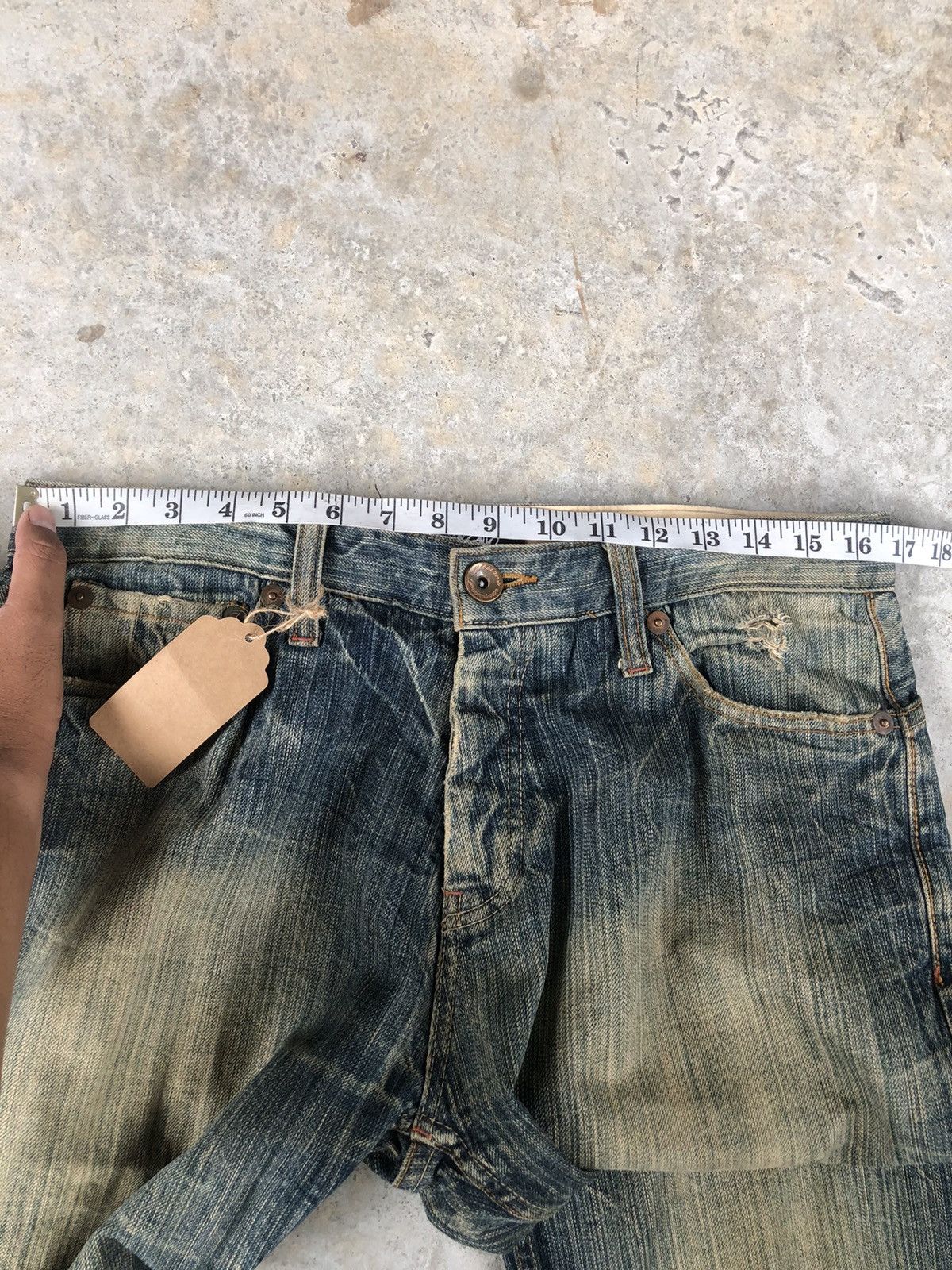 Mossimo Mossimo Mudwash Distressed Jeans Buckle Back Size US 33 - 17 Thumbnail