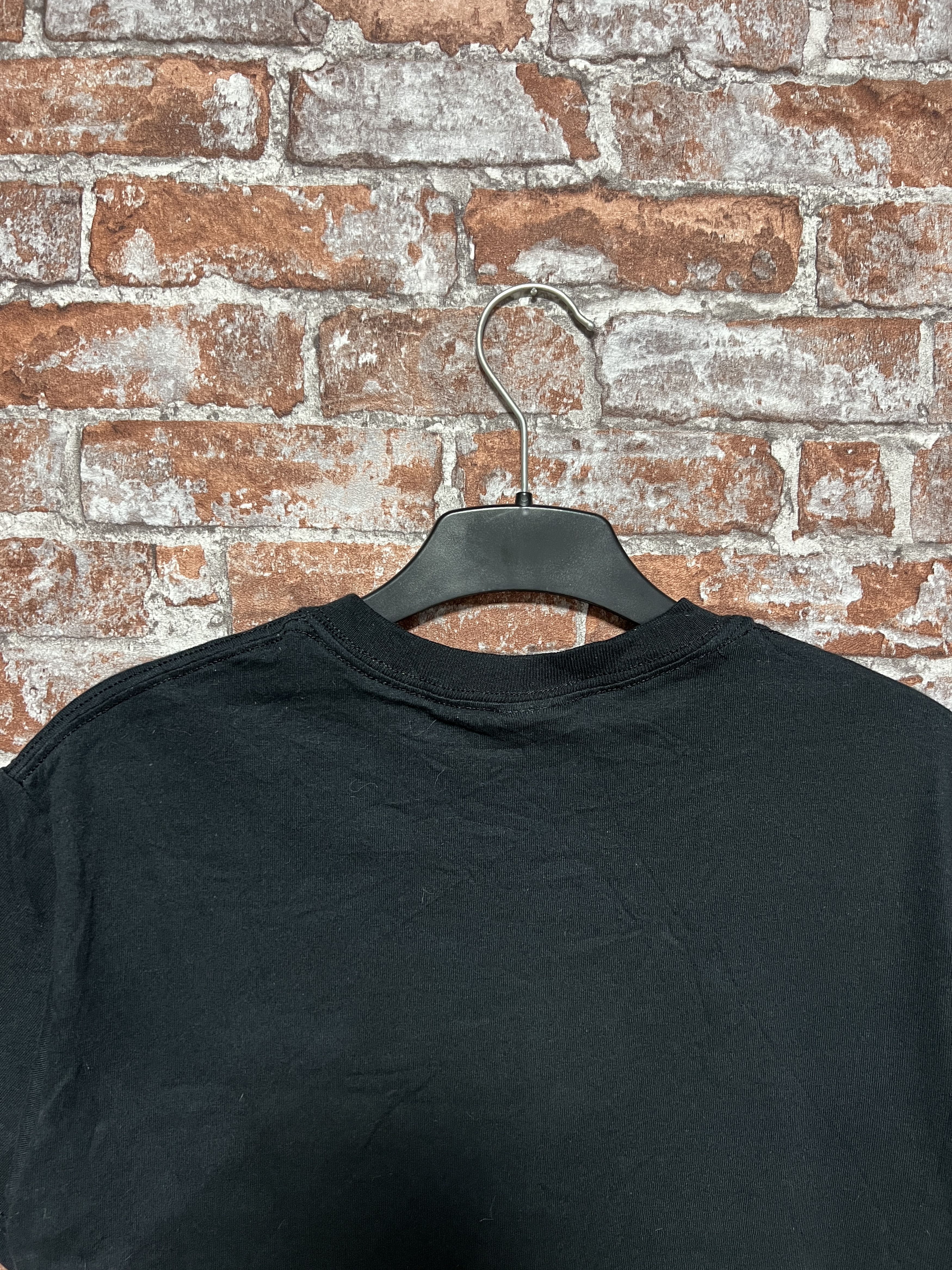 Band Tees Vintage 2002 Pink Floyd Rock Band T-shirt Size US S / EU 44-46 / 1 - 9 Thumbnail