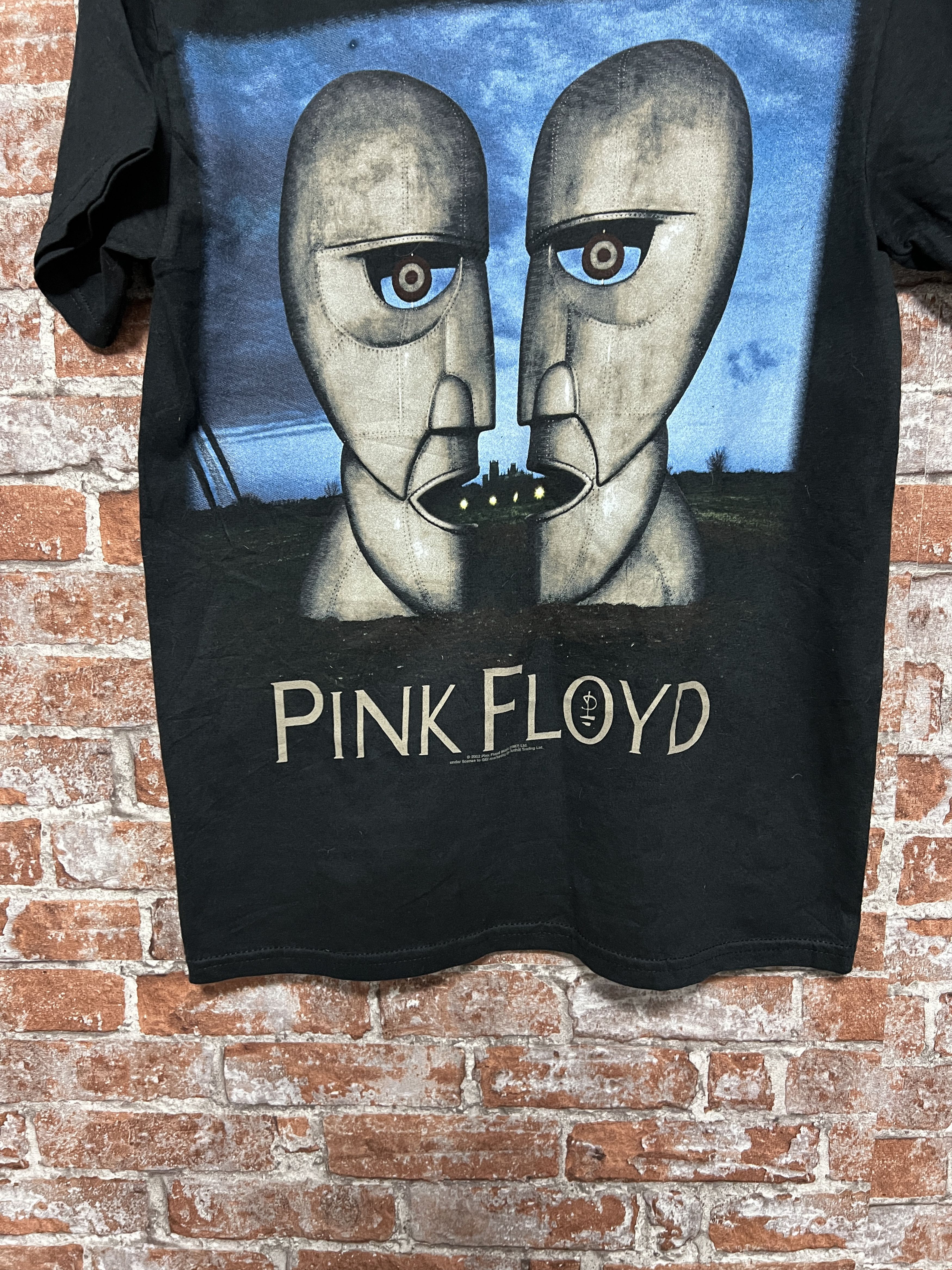 Band Tees Vintage 2002 Pink Floyd Rock Band T-shirt Size US S / EU 44-46 / 1 - 5 Thumbnail