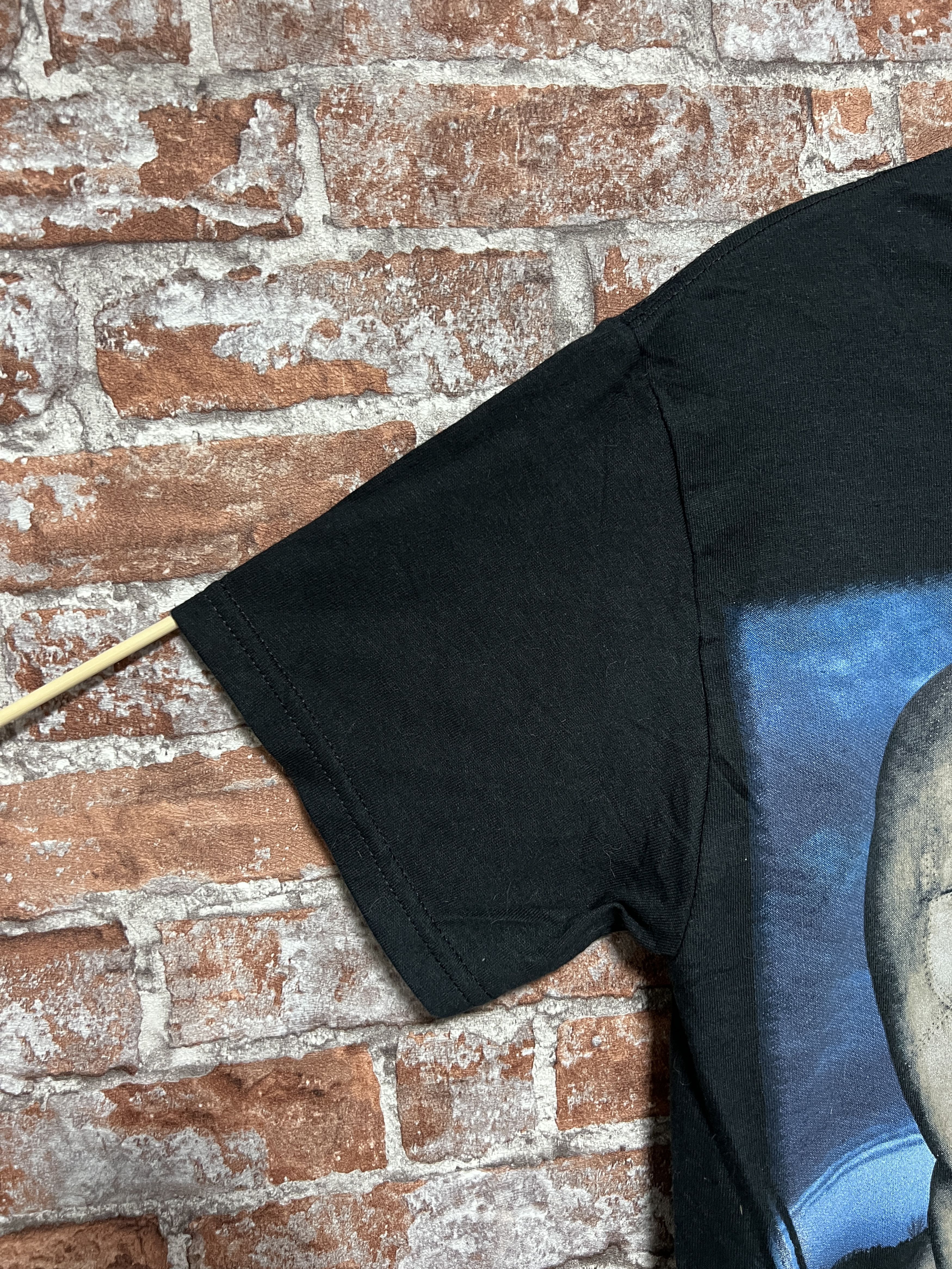 Band Tees Vintage 2002 Pink Floyd Rock Band T-shirt Size US S / EU 44-46 / 1 - 3 Thumbnail