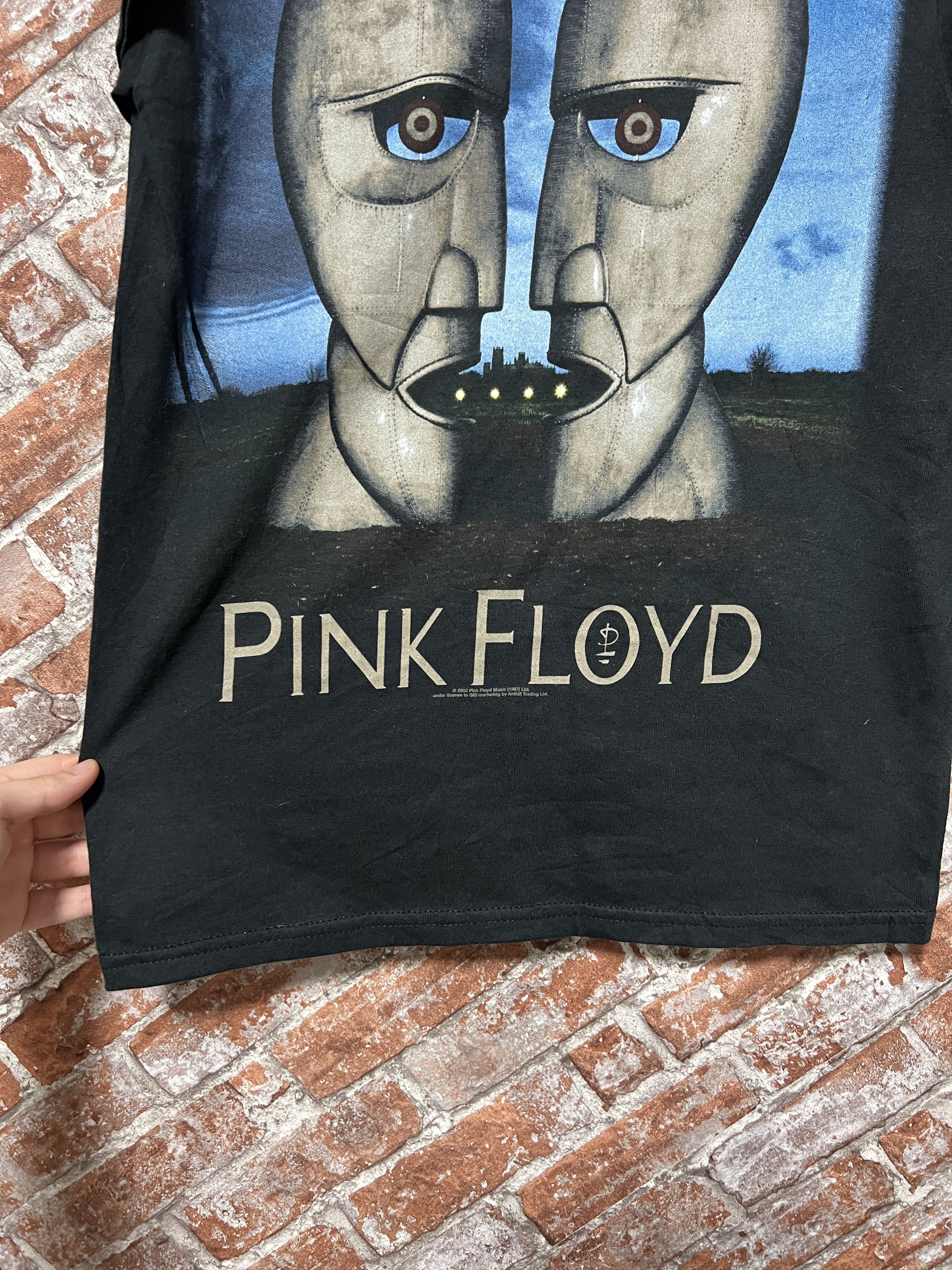 Band Tees Vintage 2002 Pink Floyd Rock Band T-shirt Size US S / EU 44-46 / 1 - 8 Thumbnail