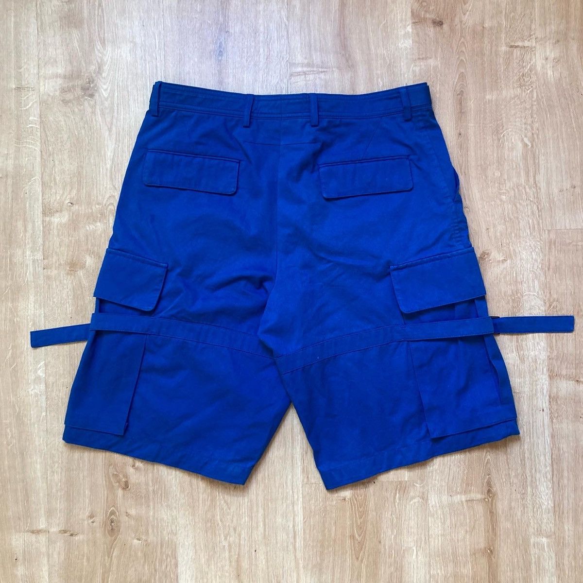 Givenchy Givenchy Bondage Cargo Shorts Size US 34 / EU 50 - 4 Thumbnail