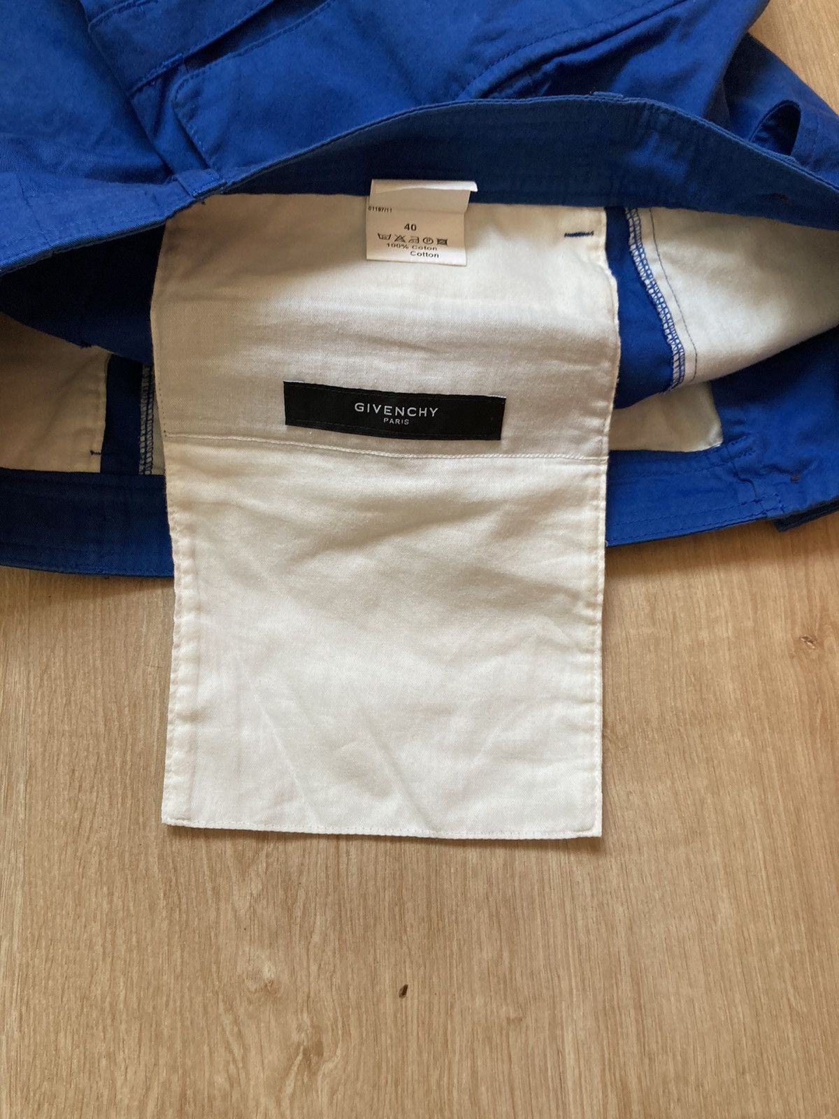 Givenchy Givenchy Bondage Cargo Shorts Size US 34 / EU 50 - 6 Thumbnail