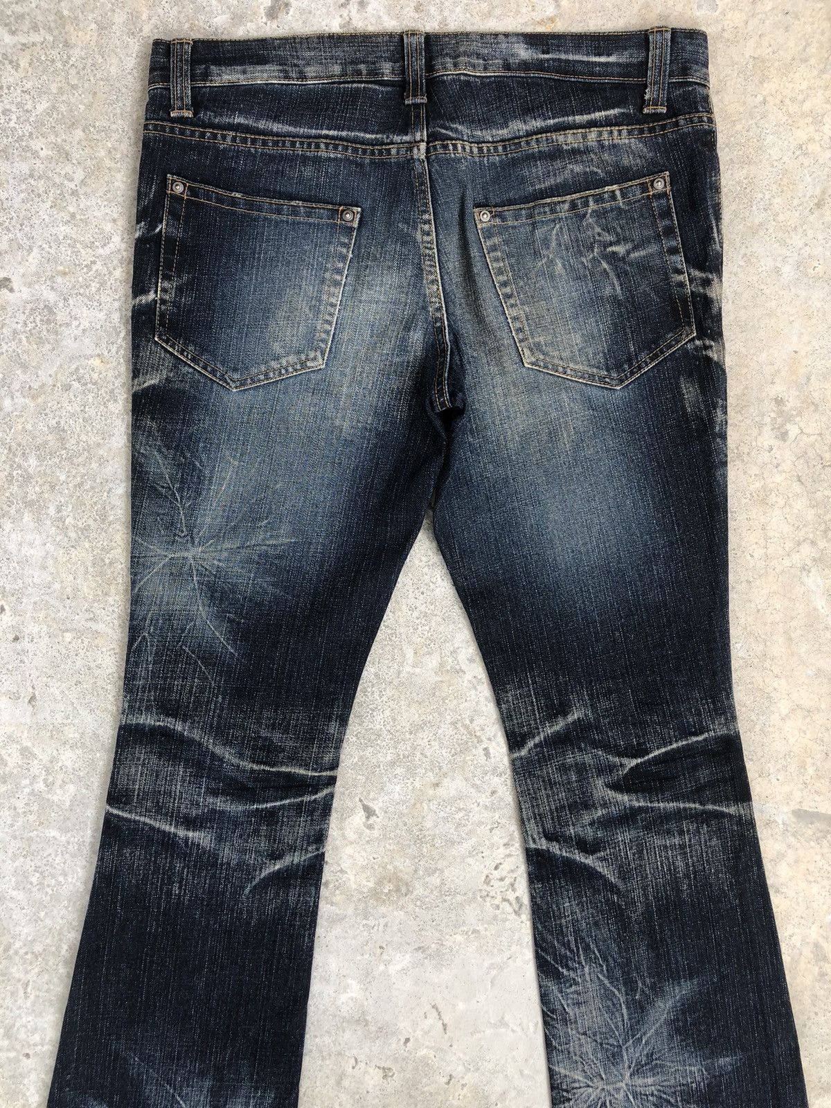 Tornado Mart Japanese Modern Flared Jeans Distressed Jeans Size US 32 / EU 48 - 8 Thumbnail