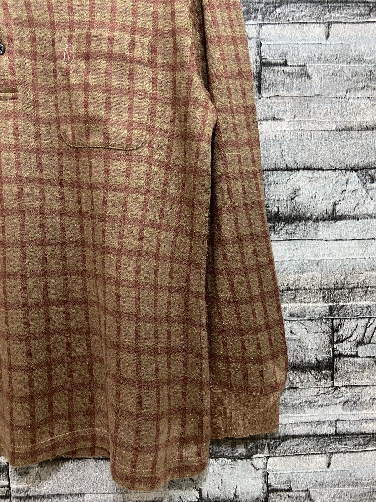 Valentino Vintage Gianni Valentino t shirt long sleeve plaid design Size US L / EU 52-54 / 3 - 6 Thumbnail