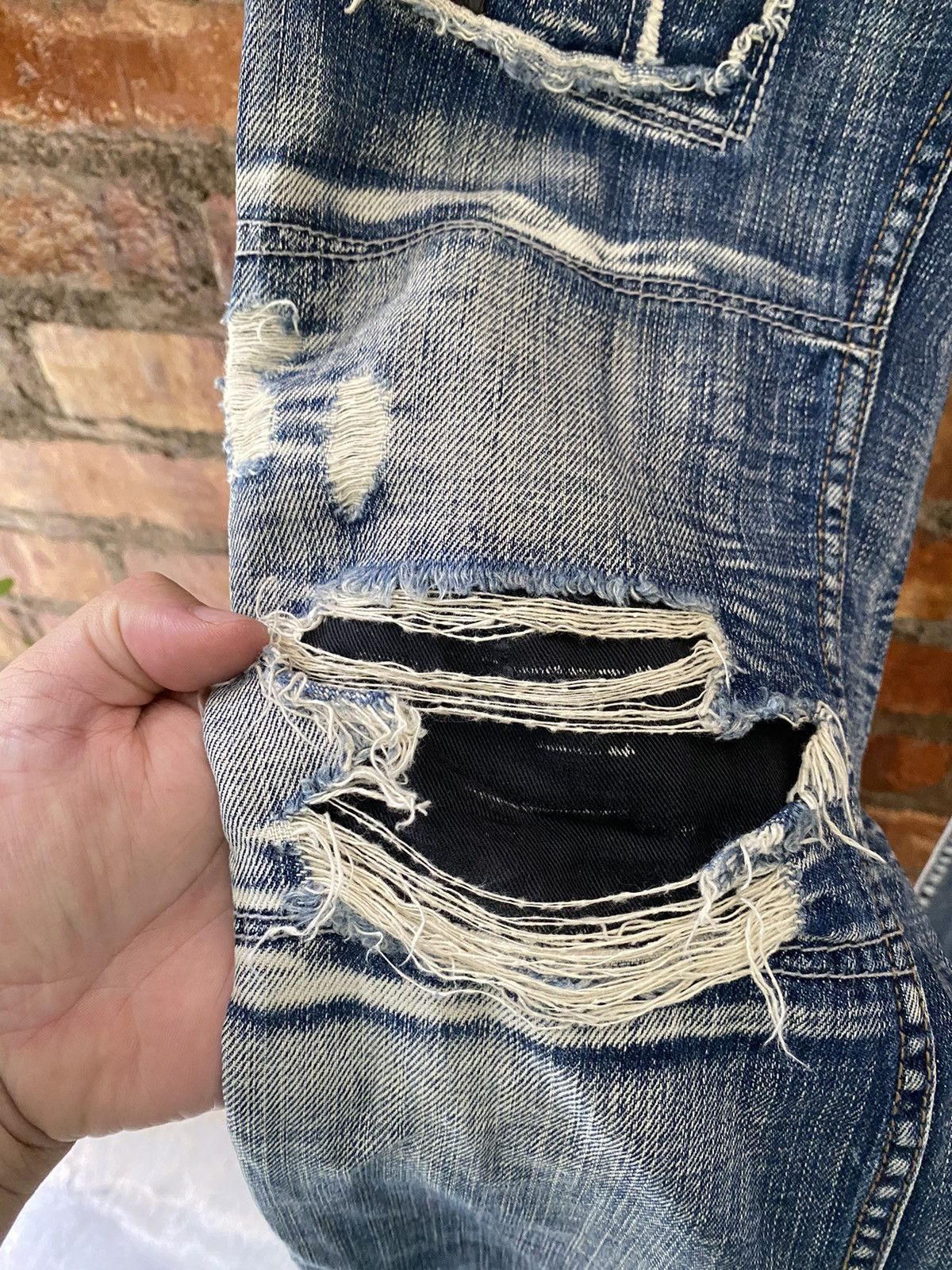 Isamu Katayama Backlash Difference Rupert Japan leather patch distressed denim Size US 32 / EU 48 - 11 Thumbnail