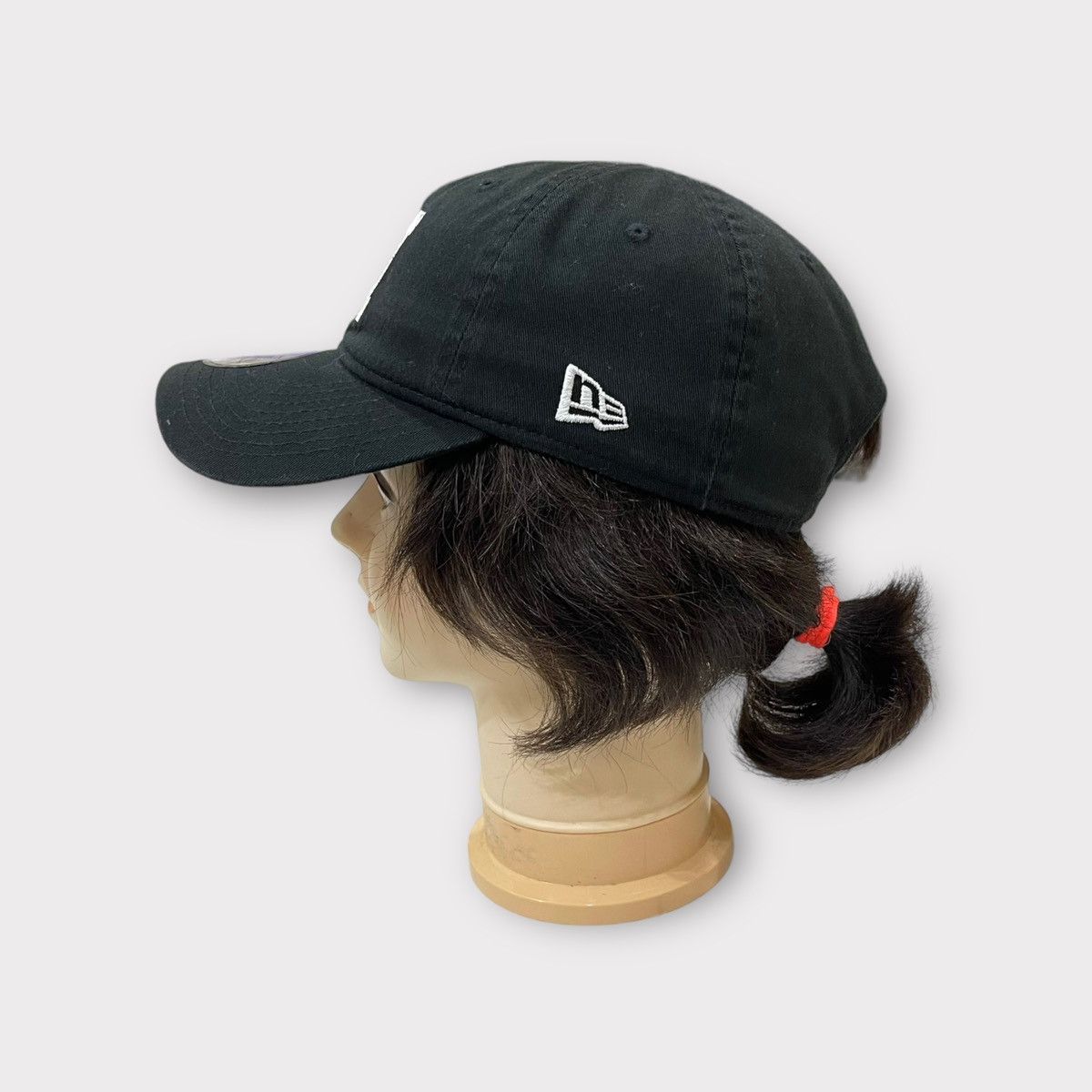 Disney Vintage New Era Disney Mickey Mouse Hat Curve Brim Size ONE SIZE - 5 Thumbnail