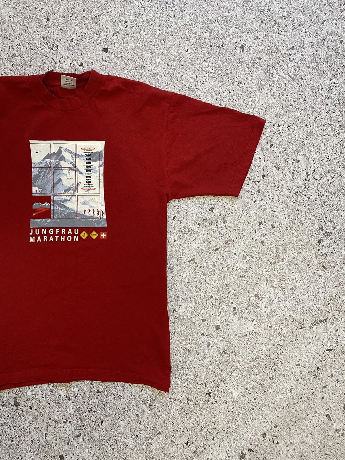 Nike × Vintage 🧗 Rare Vintage 1999 Nike Jungfrau Marathon T-shirt Outdoor Size US L / EU 52-54 / 3 - 3 Thumbnail