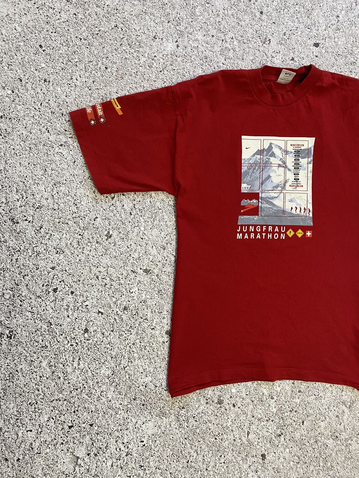 Nike × Vintage 🧗 Rare Vintage 1999 Nike Jungfrau Marathon T-shirt Outdoor Size US L / EU 52-54 / 3 - 2 Thumbnail