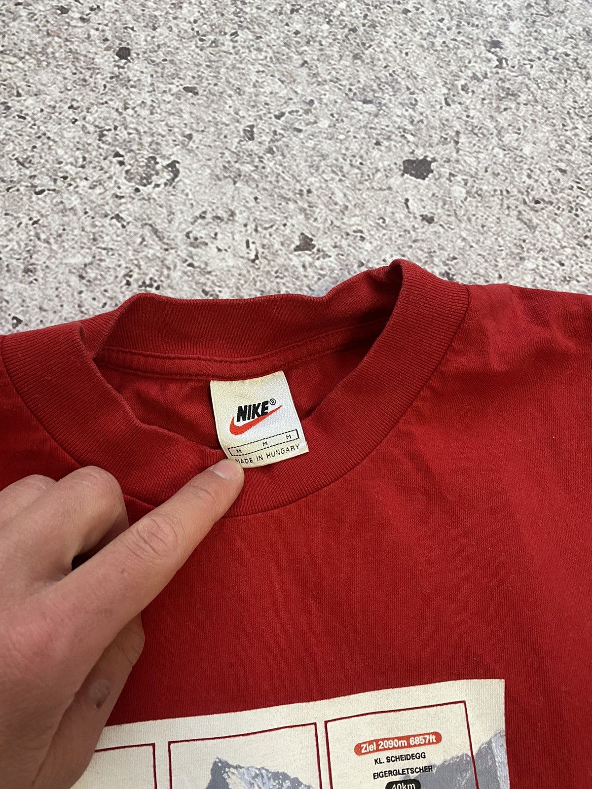 Nike × Vintage 🧗 Rare Vintage 1999 Nike Jungfrau Marathon T-shirt Outdoor Size US L / EU 52-54 / 3 - 7 Thumbnail