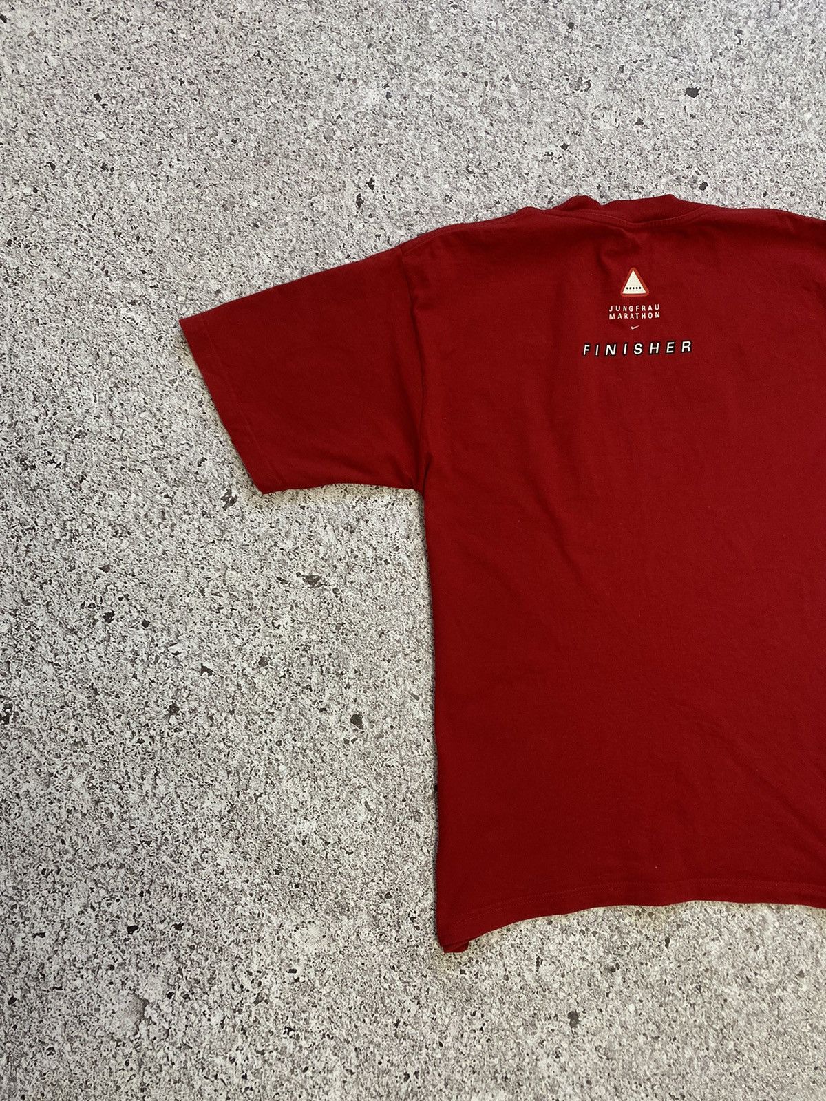 Nike × Vintage 🧗 Rare Vintage 1999 Nike Jungfrau Marathon T-shirt Outdoor Size US L / EU 52-54 / 3 - 5 Thumbnail
