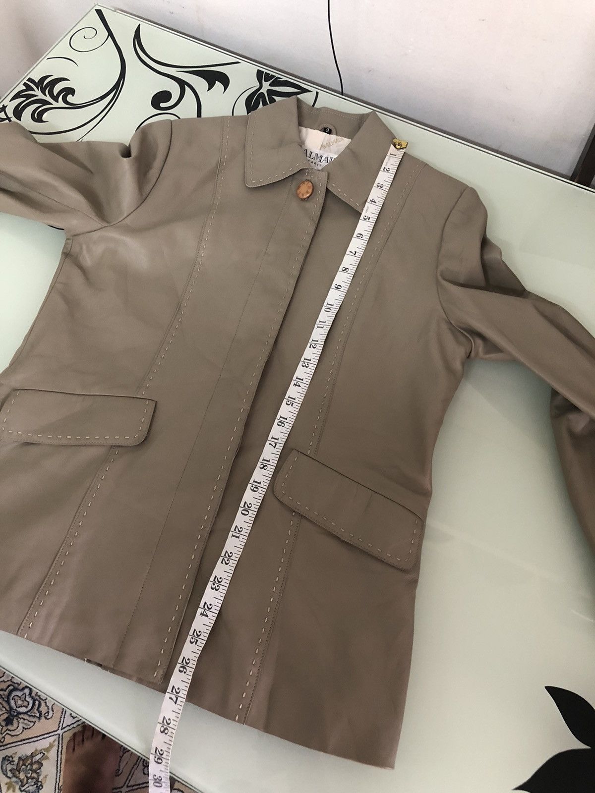 Balmain Vintage Balmain Paris Sheepskin Button Up Leather Jacket Size L / US 10 / IT 46 - 22 Thumbnail