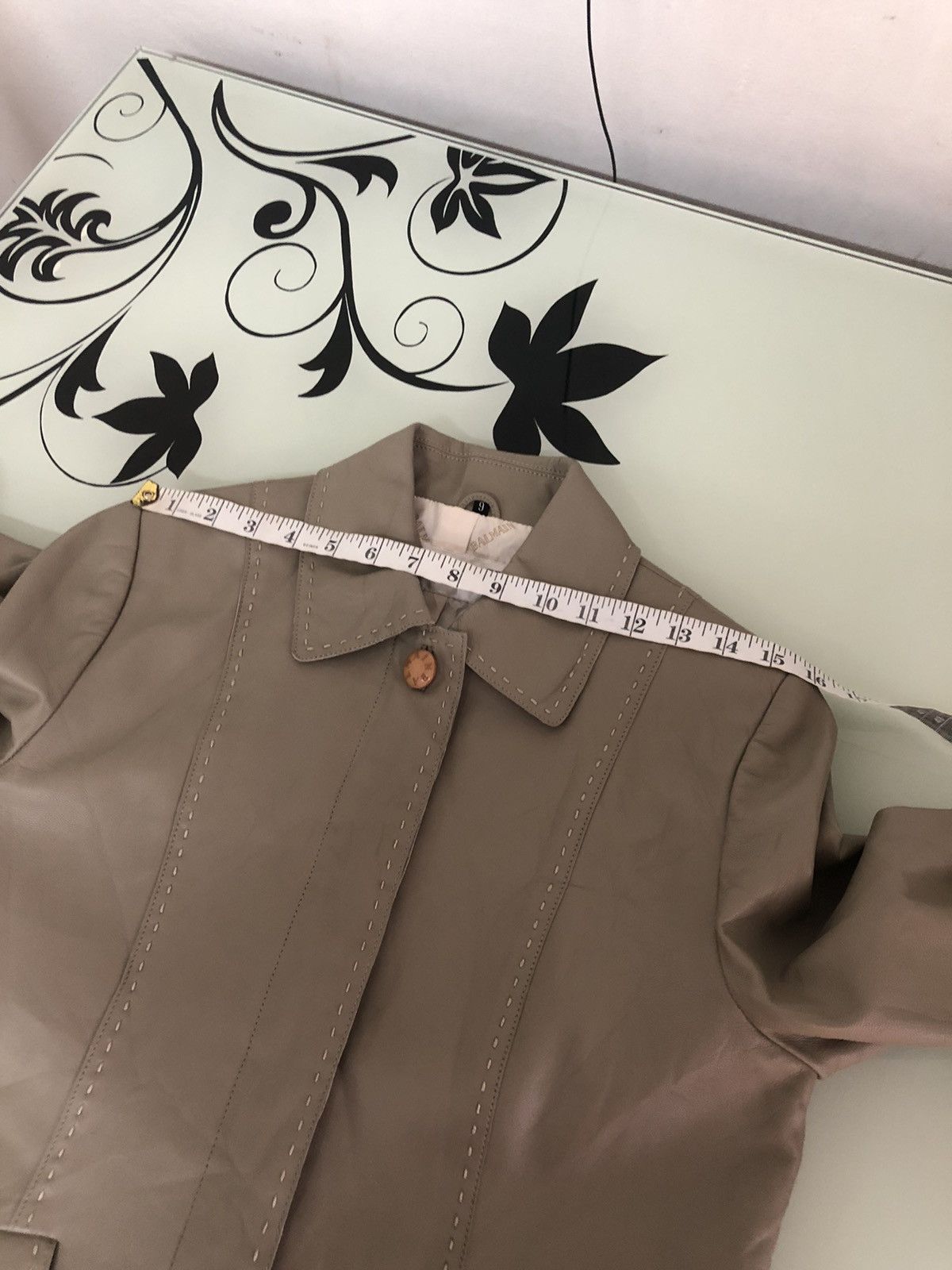 Balmain Vintage Balmain Paris Sheepskin Button Up Leather Jacket Size L / US 10 / IT 46 - 24 Thumbnail