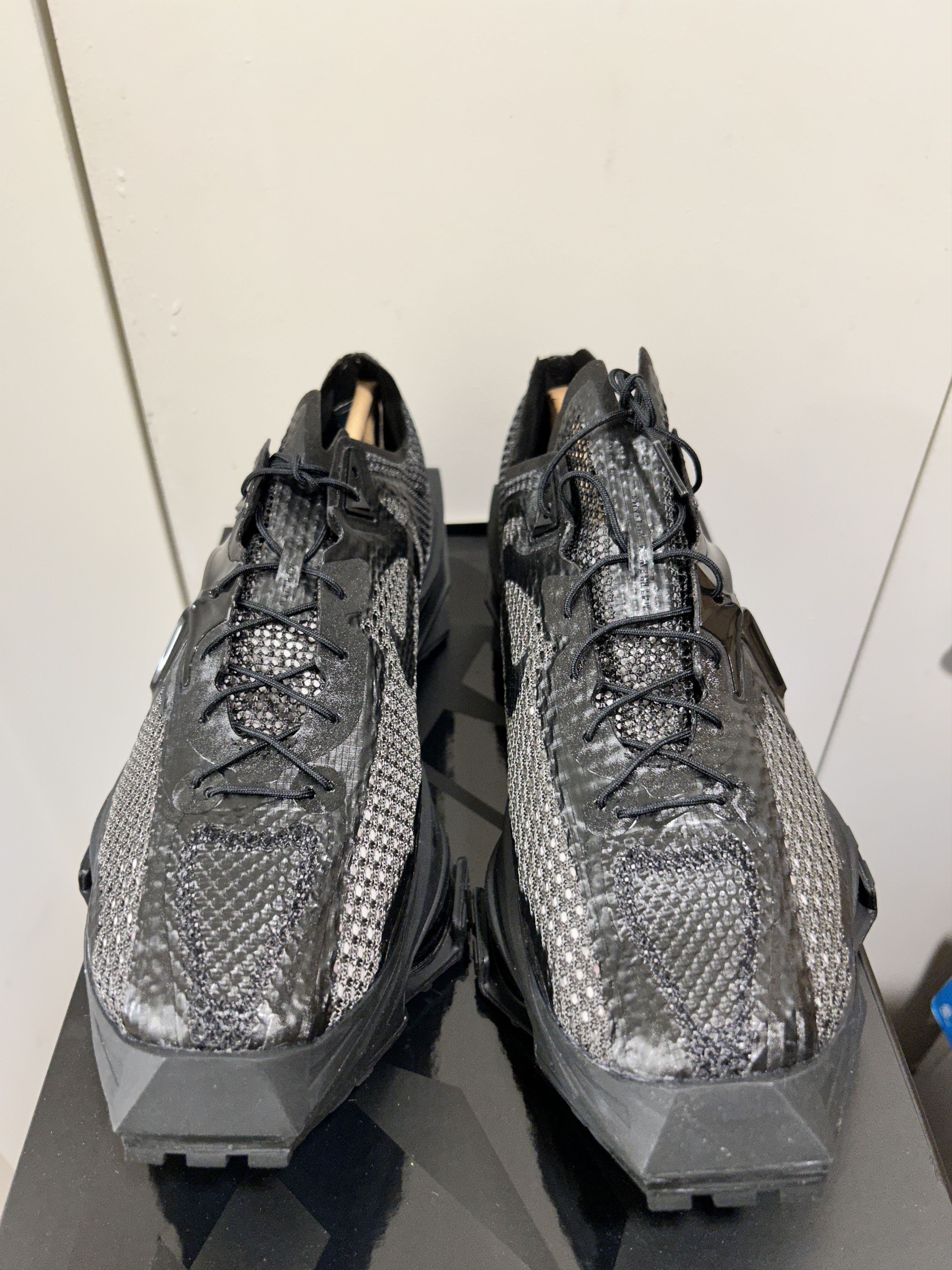 MMW × Nike Zoom MMW 004 Triple Black Matthew Williamson ALYX Size US 10 / EU 43 - 3 Thumbnail