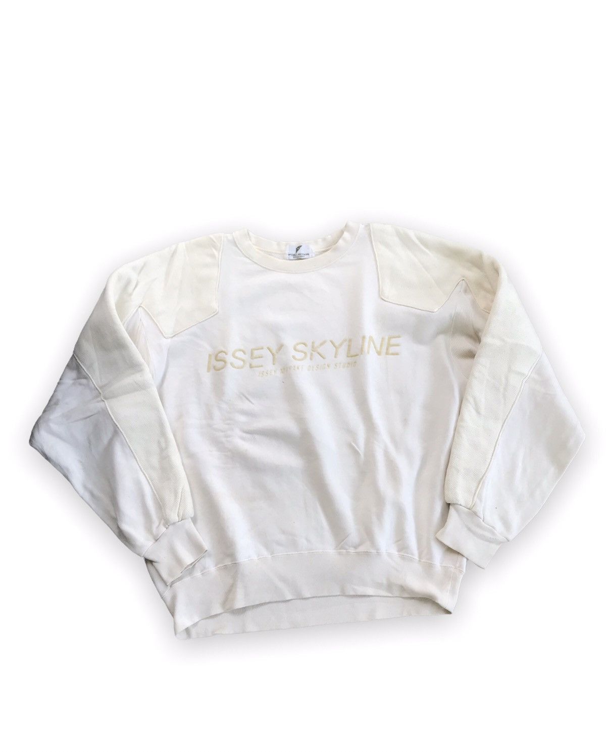 Pre-owned Issey Miyake Need Goneissey Skyline Sweatshirt In White