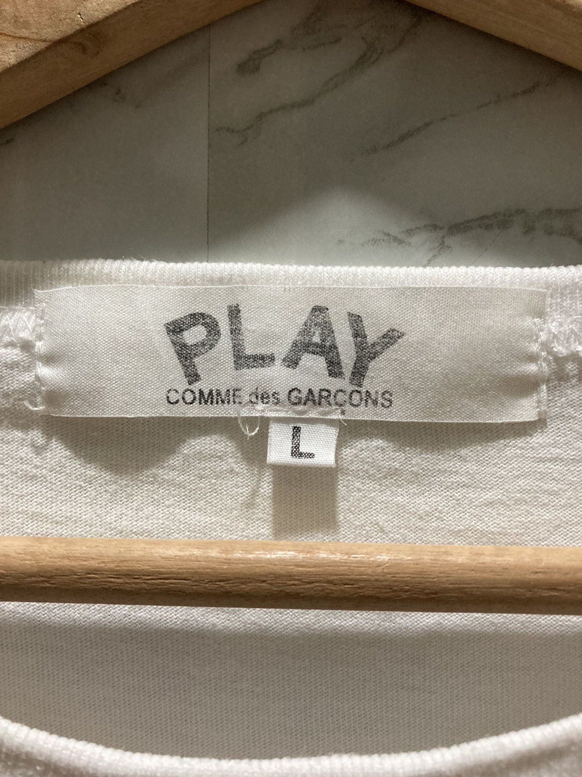 Comme des Garcons Comme des Garcons Play Big Heart Logo Size US L / EU 52-54 / 3 - 6 Thumbnail