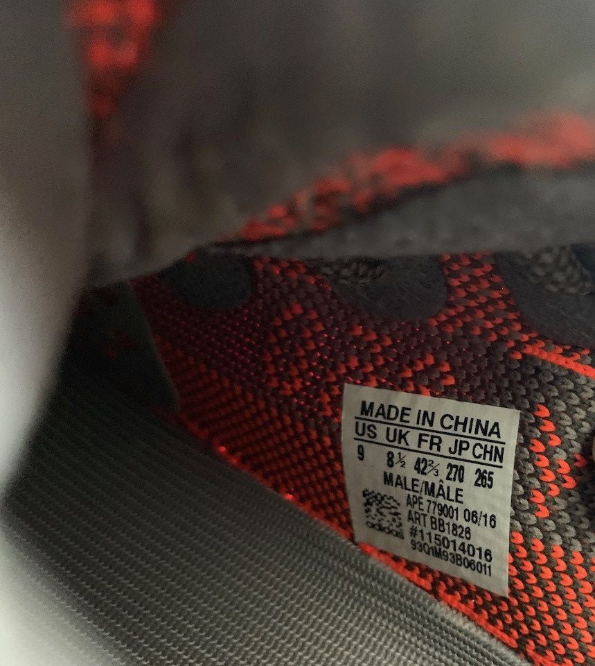 Adidas × Kanye West US9 Yeezy 350 V2 Beluga OG release pa DS OG ALL + receipts Size US 9 / EU 42 - 5 Thumbnail