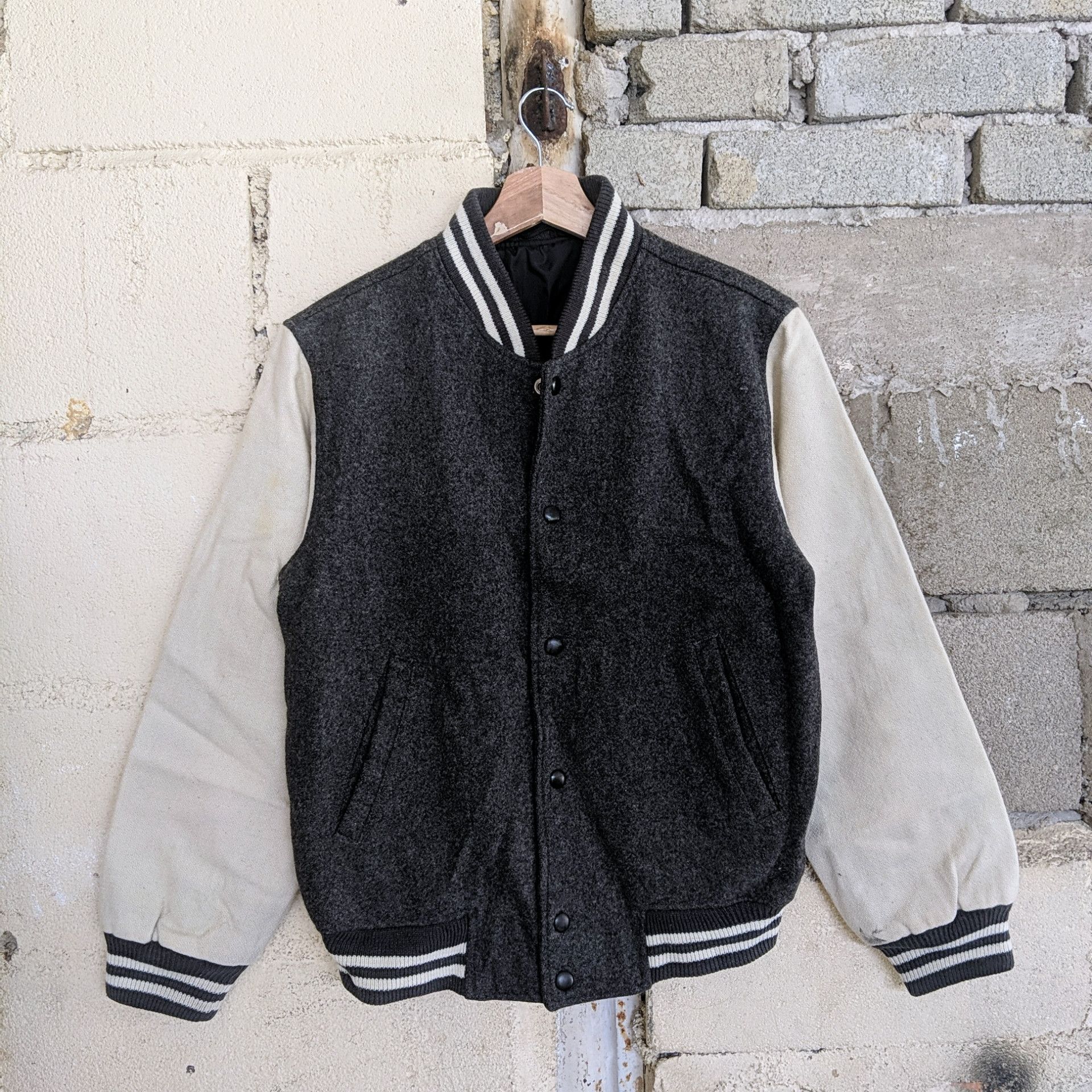 Japanese Brand Vintage Japanese Sweater Button Ups Stripe Jacket Size US M / EU 48-50 / 2 - 1 Thumbnail