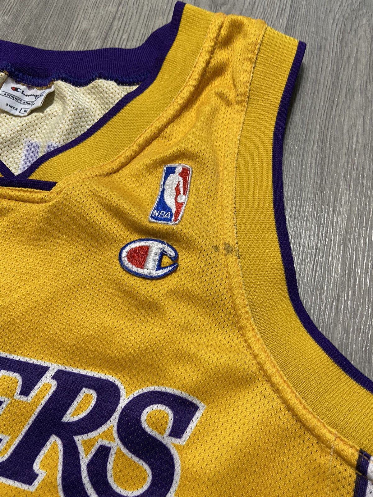 Champion Vintage Champion Kobe Bryant 8 Lakers Jersey Size US M / EU 48-50 / 2 - 6 Thumbnail