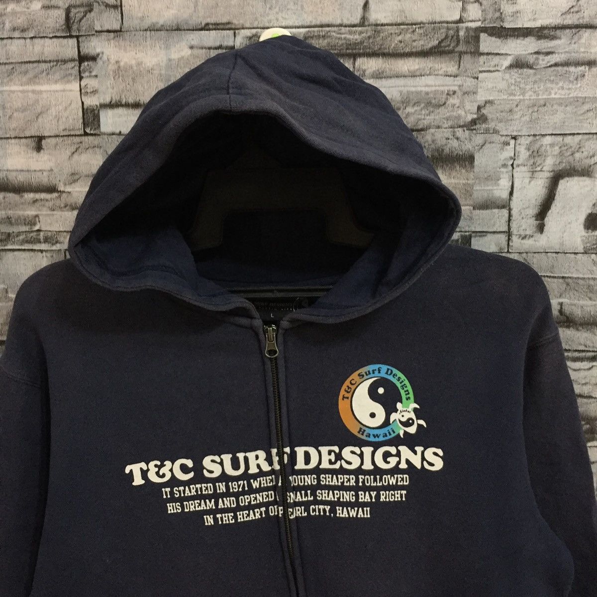 Japanese Brand Vintage Town & Country Surf design hoodie T&C big logo Size US L / EU 52-54 / 3 - 5 Thumbnail