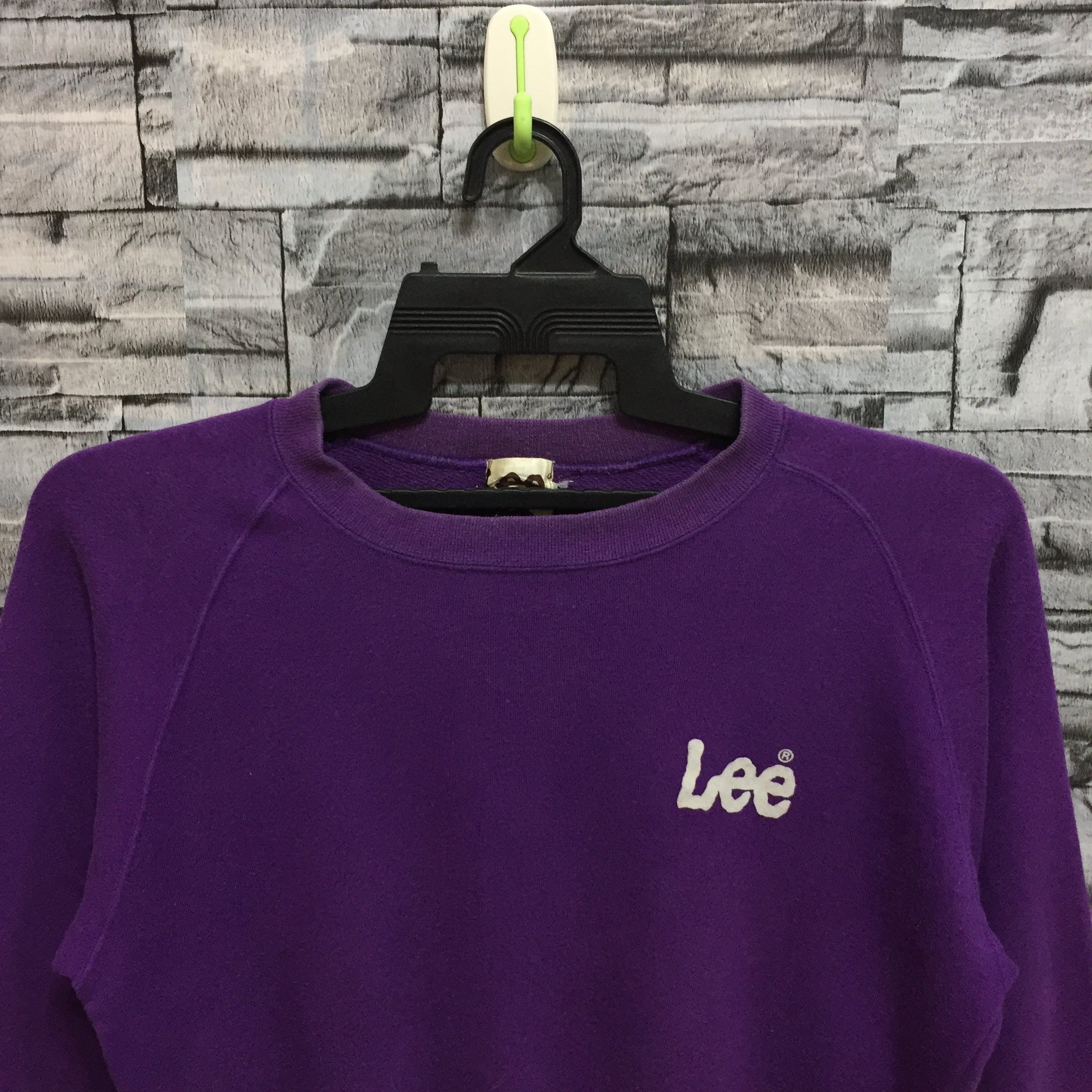 Lee Vintage Lee sweatshirt small logo fit M Size US M / EU 48-50 / 2 - 3 Thumbnail