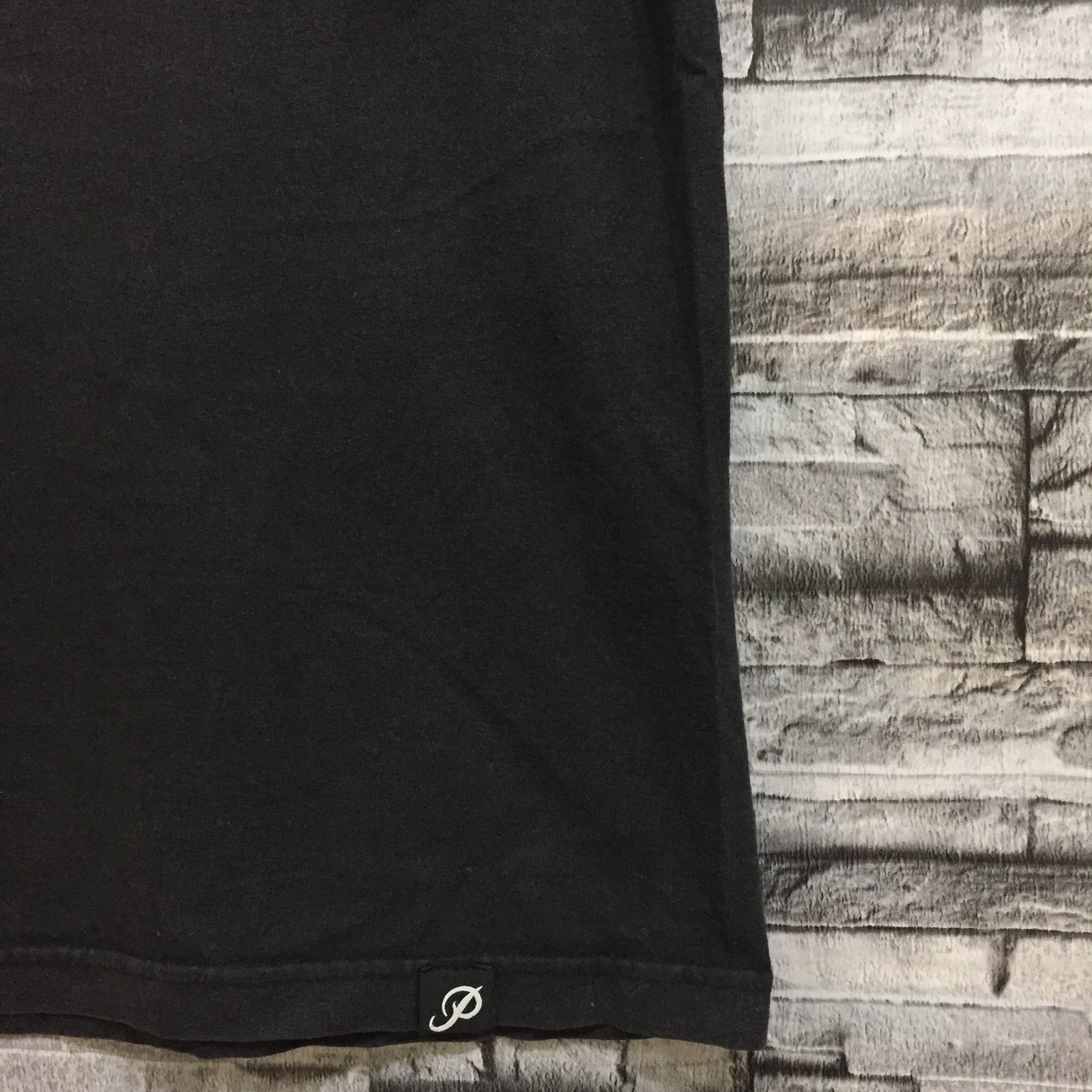 Primitive Vintage primitive t shirt big logo girl beach streetwear Size US XL / EU 56 / 4 - 5 Thumbnail