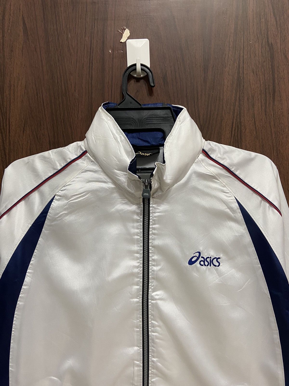 Asics Vintage Asics Jacket small design embroidered fit XL Size US XL / EU 56 / 4 - 2 Thumbnail