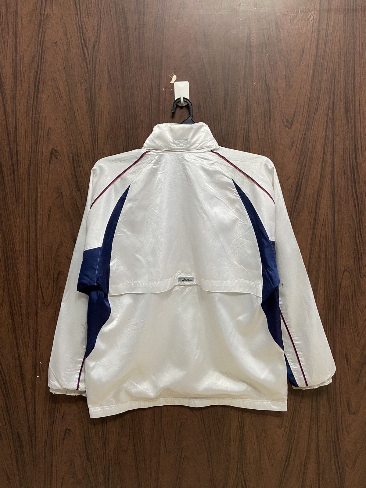 Asics Vintage Asics Jacket small design embroidered fit XL Size US XL / EU 56 / 4 - 6 Thumbnail