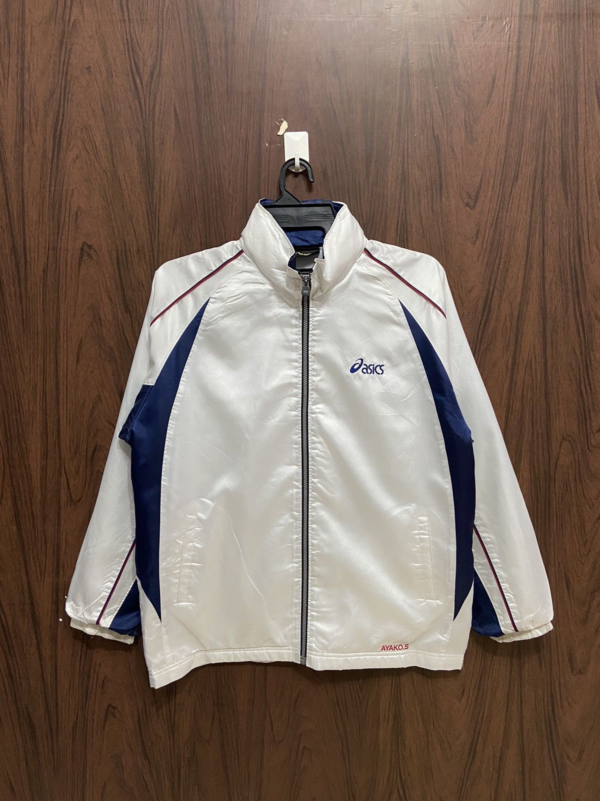 Asics Vintage Asics Jacket small design embroidered fit XL Size US XL / EU 56 / 4 - 1 Thumbnail