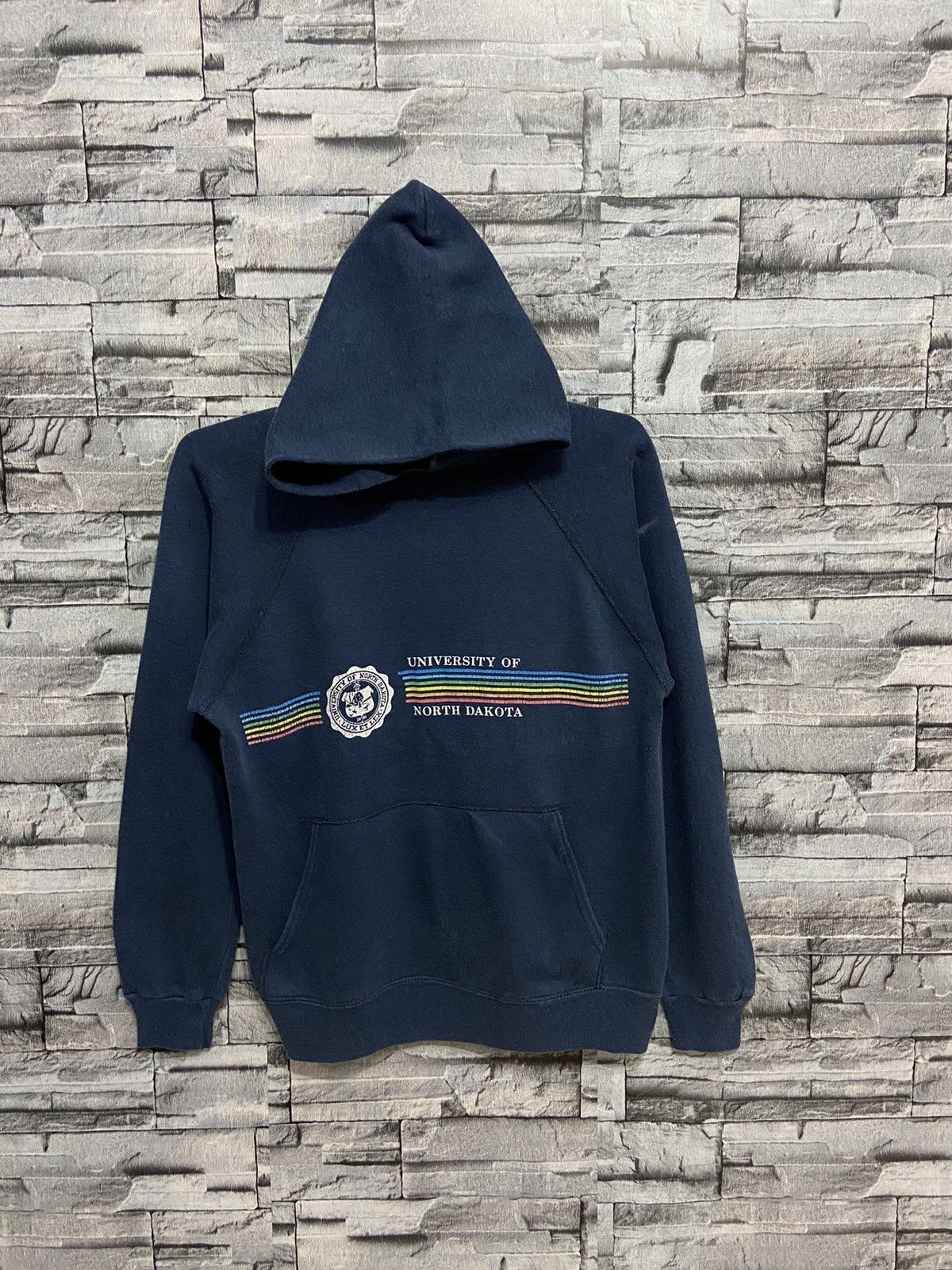 Velva Sheen Vintage Velva Sheen University Of North Dakota hoodie Size US M / EU 48-50 / 2 - 1 Thumbnail